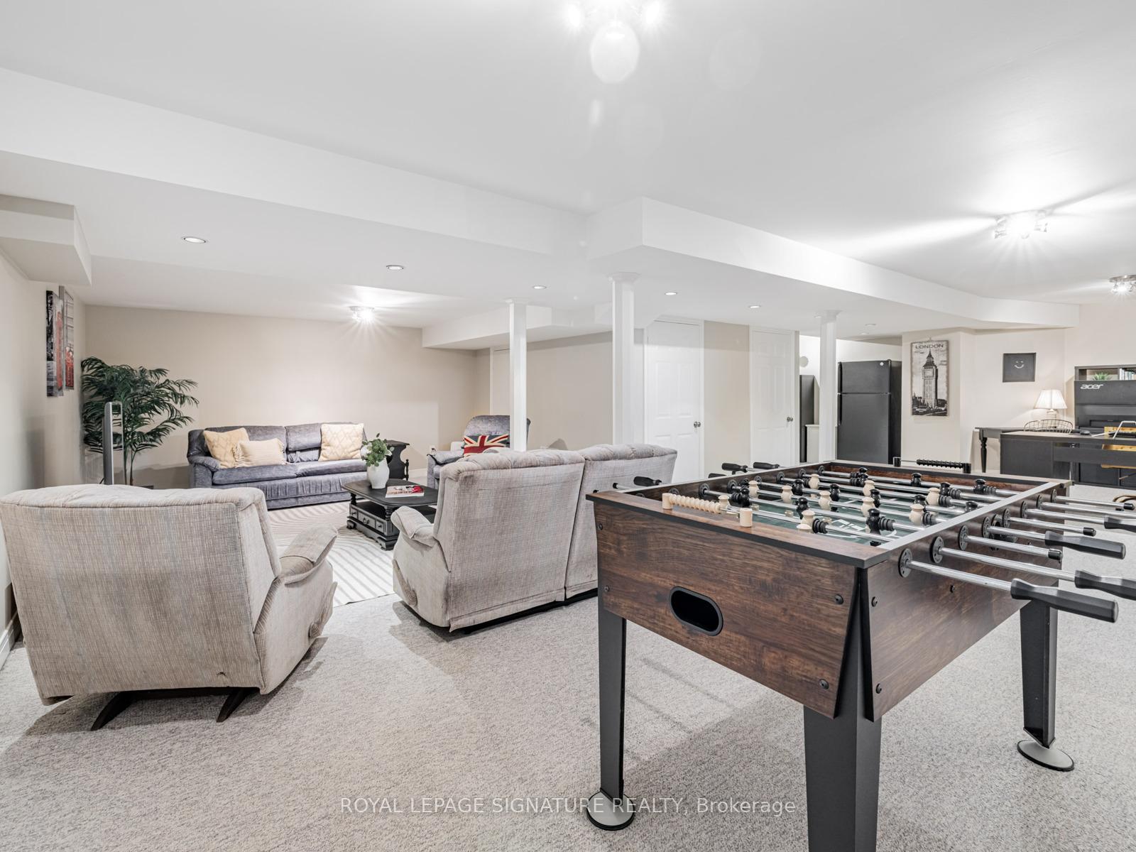 Photo 4 of 129 Chiswick Crescent, Aurora, Aurora Highlands — HOMEH