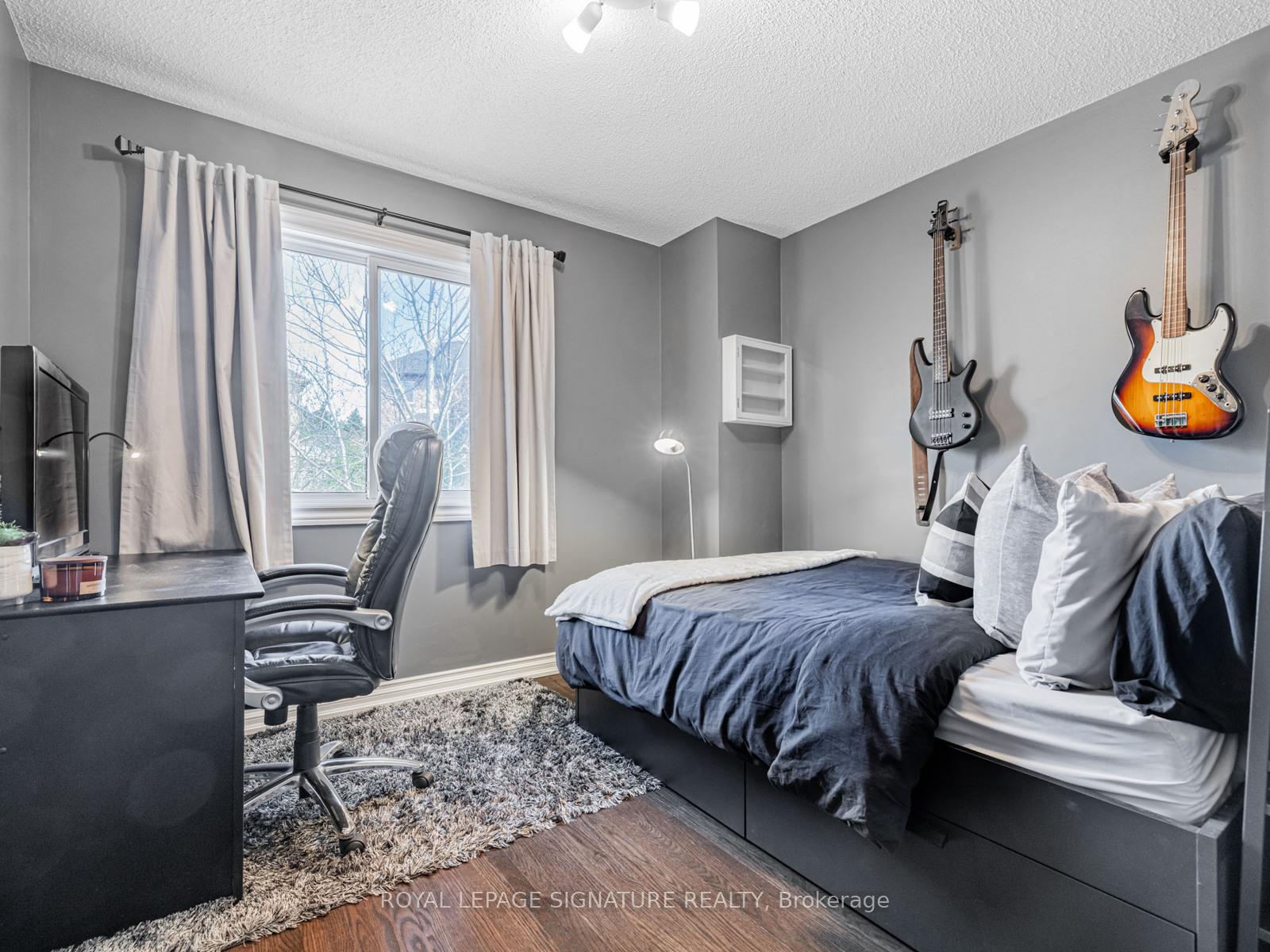Photo 14 of 129 Chiswick Crescent, Aurora, Aurora Highlands — HOMEH