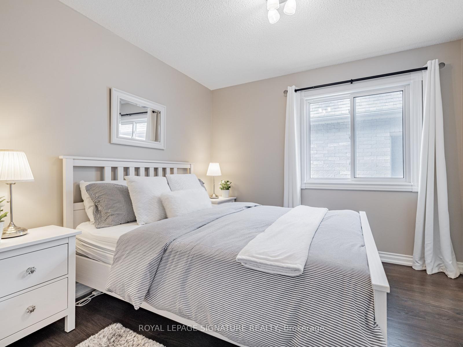 Photo 19 of 129 Chiswick Crescent, Aurora, Aurora Highlands — HOMEH