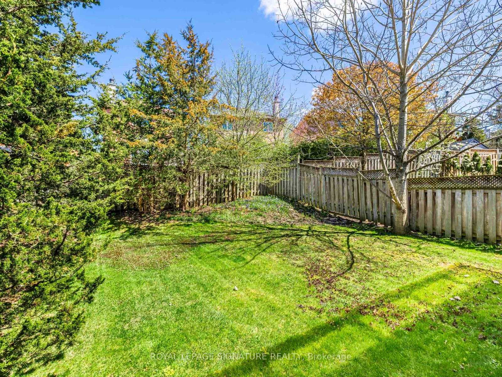 Photo 22 of 129 Chiswick Crescent, Aurora, Aurora Highlands — HOMEH
