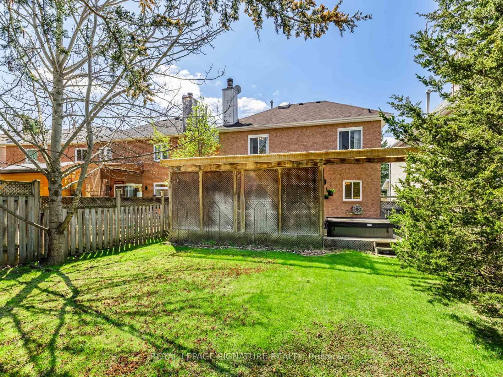 Photo 23 of 129 Chiswick Crescent, Aurora, Aurora Highlands — HOMEH