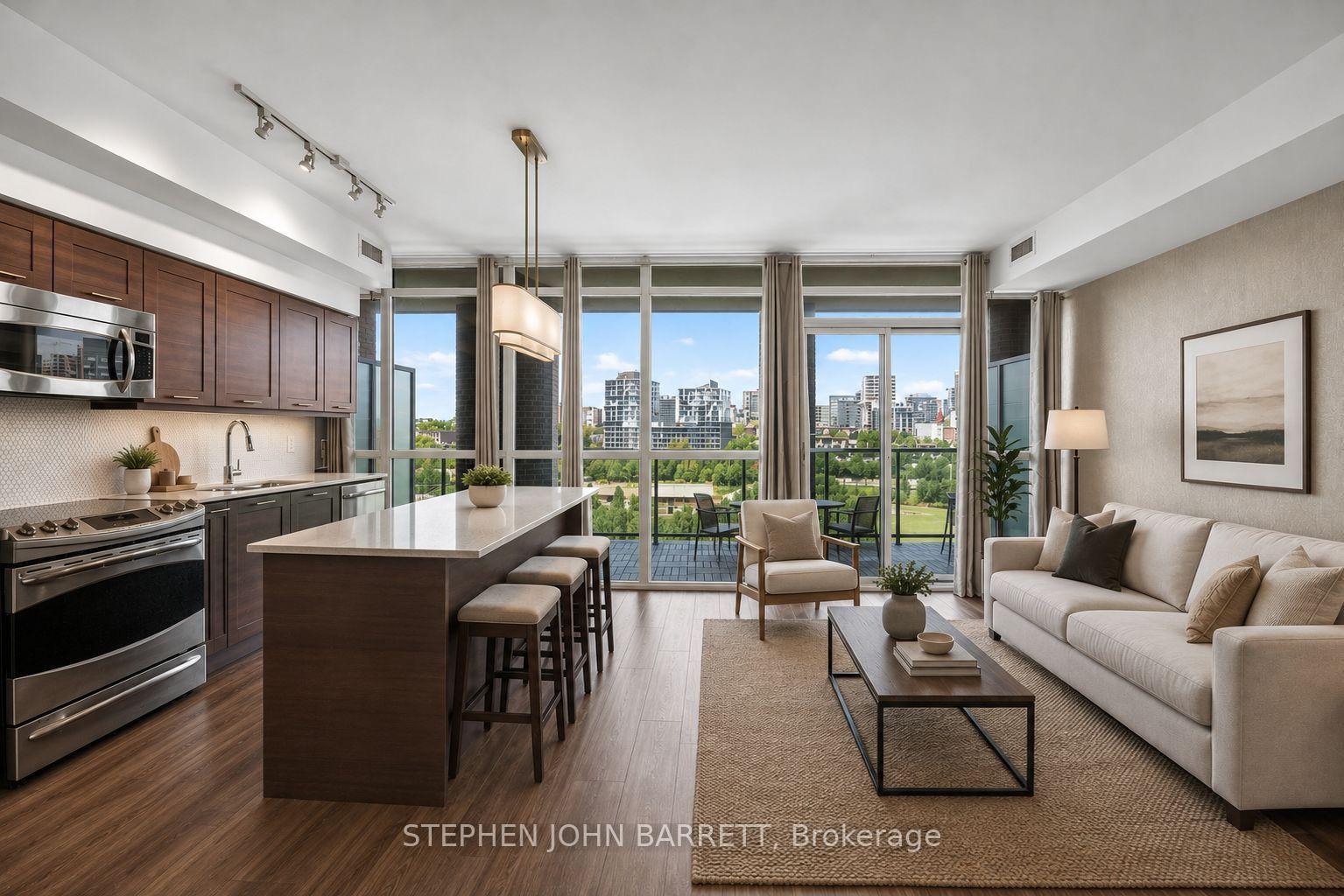 Front of Unit 725, 169 Fort York Boulevard