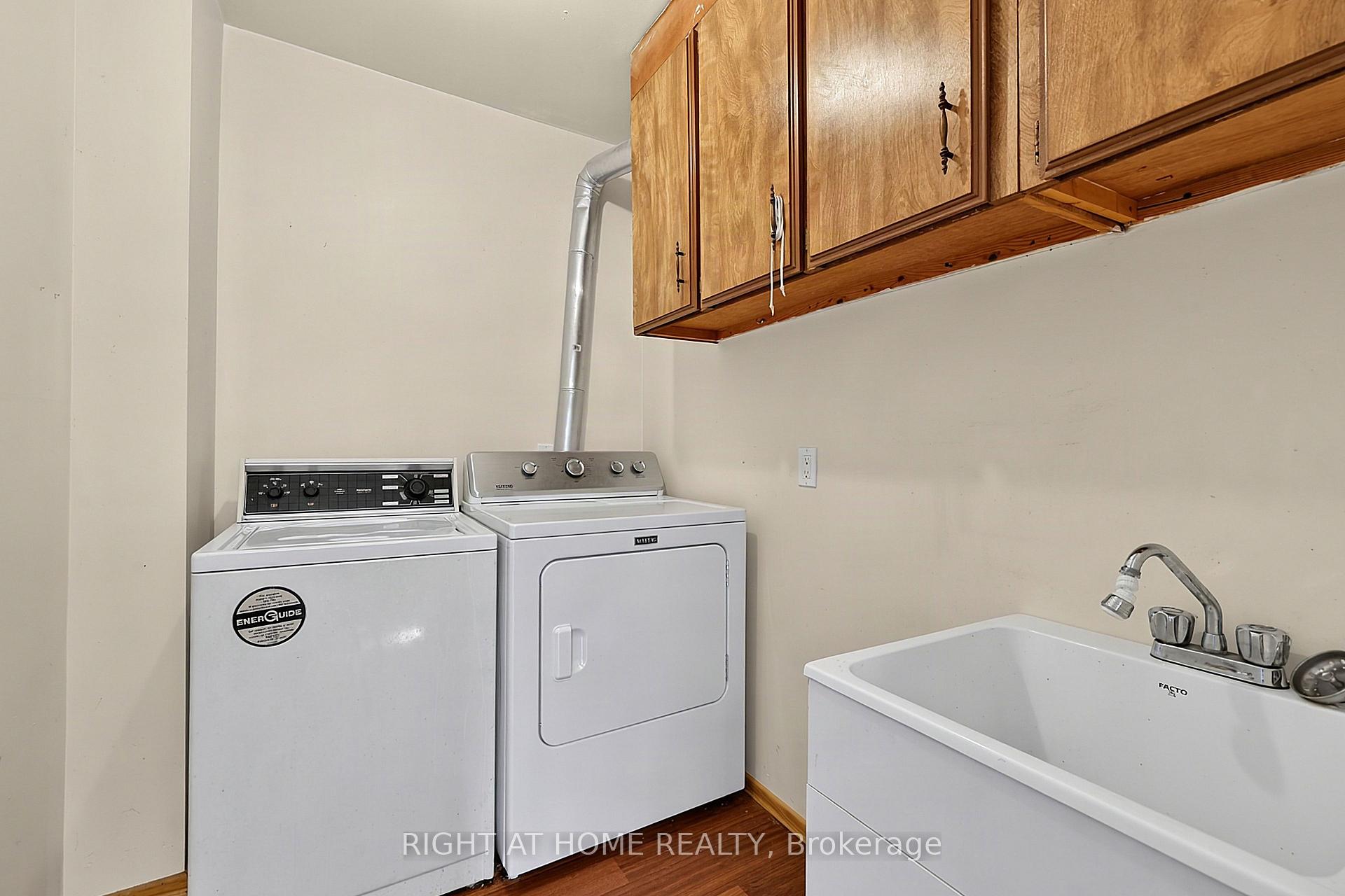 Photo 15 of Unit 9, 237 Steel Street, Barrie, Codrington — HOMEH