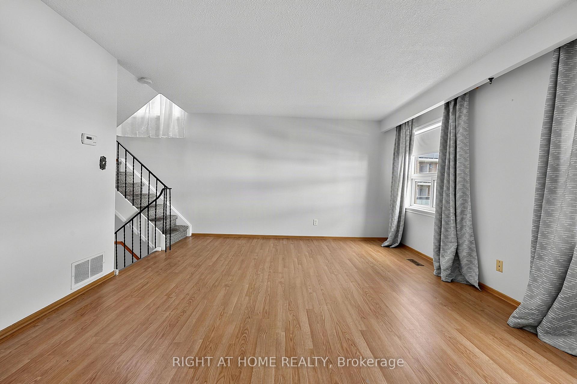 Photo 20 of Unit 9, 237 Steel Street, Barrie, Codrington — HOMEH