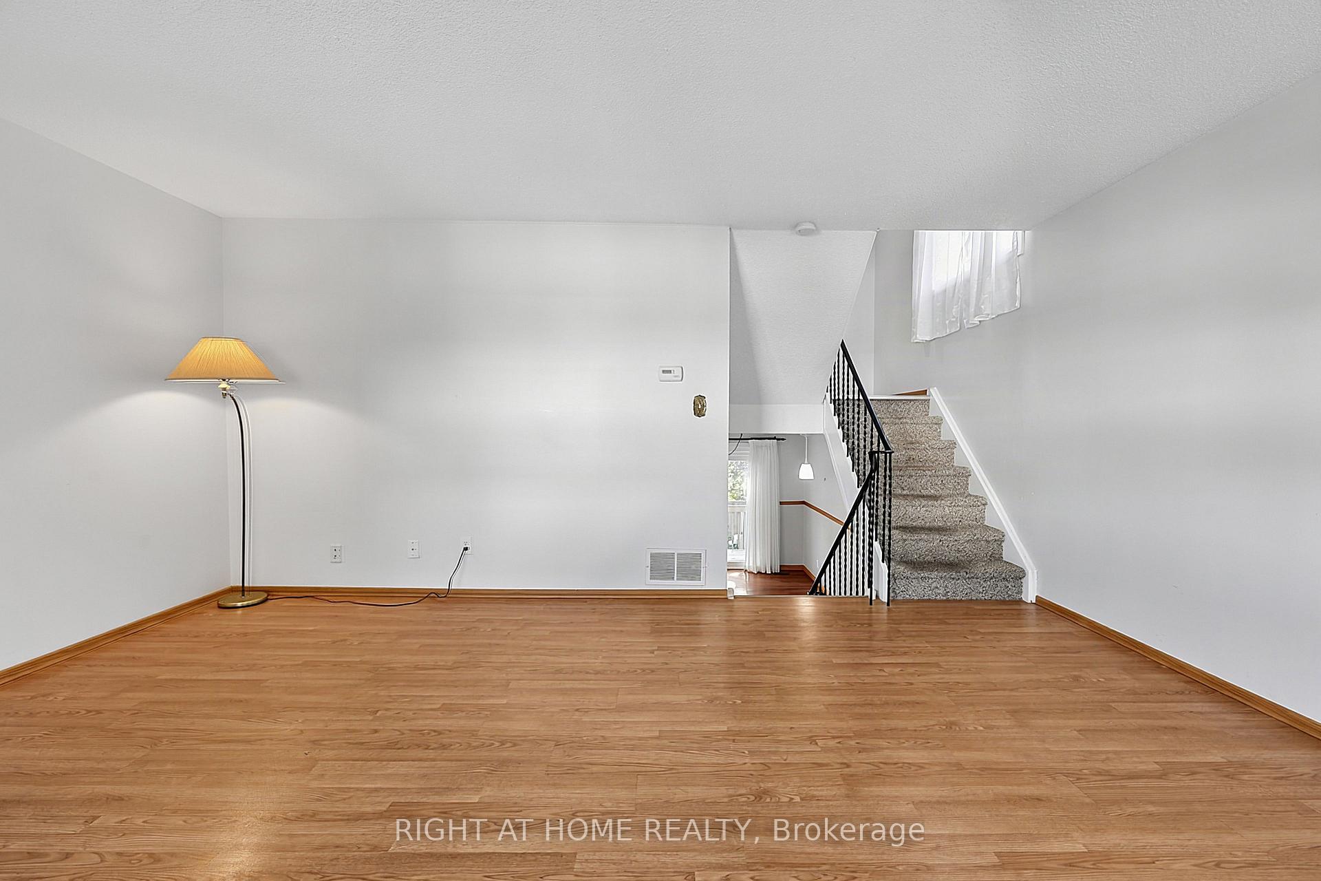 Photo 21 of Unit 9, 237 Steel Street, Barrie, Codrington — HOMEH