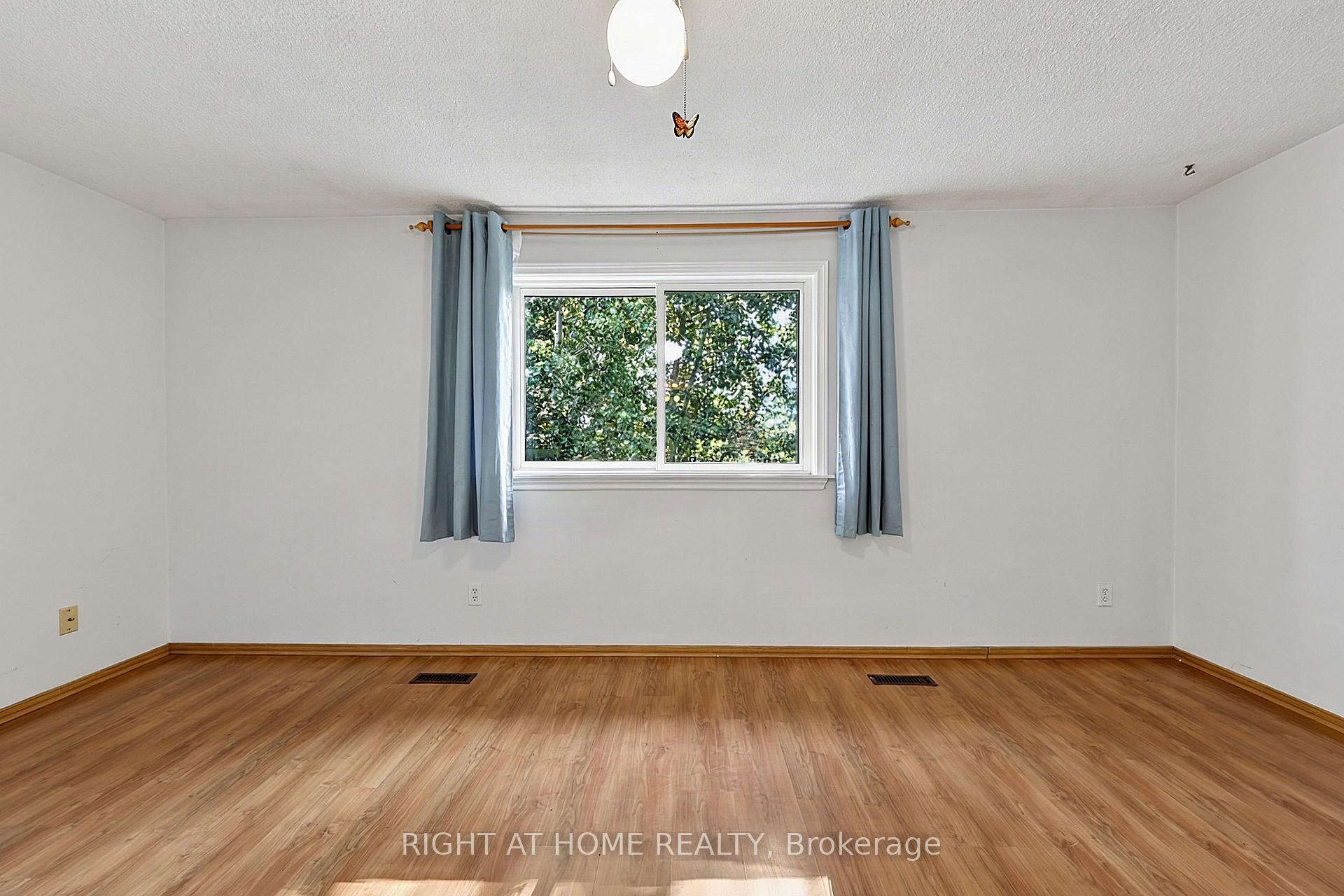 Photo 22 of Unit 9, 237 Steel Street, Barrie, Codrington — HOMEH