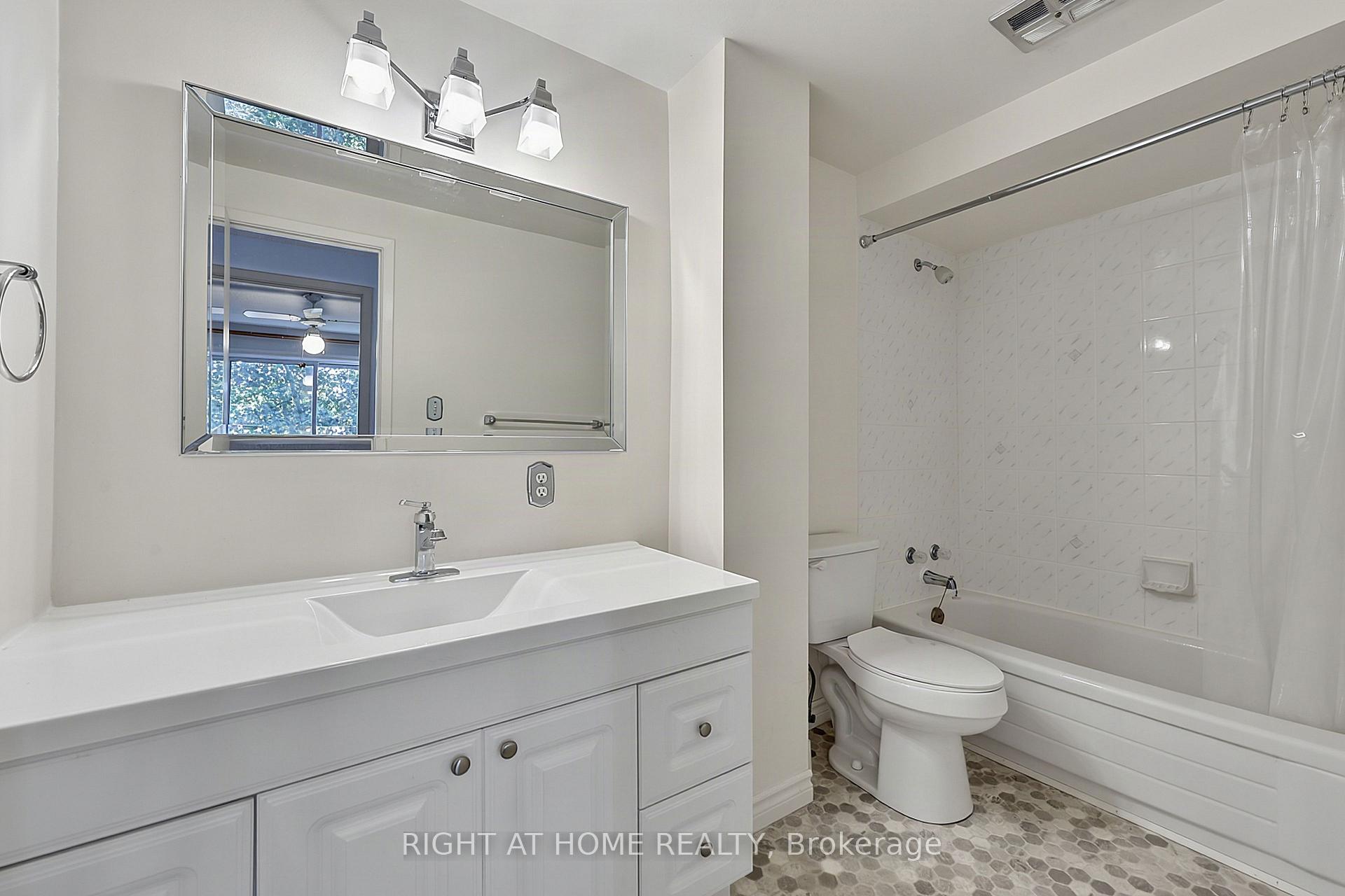 Photo 26 of Unit 9, 237 Steel Street, Barrie, Codrington — HOMEH