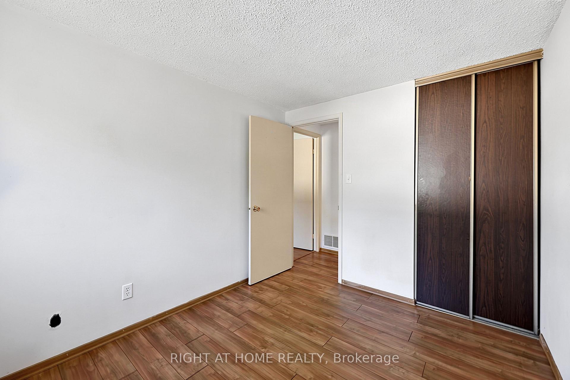 Photo 30 of Unit 9, 237 Steel Street, Barrie, Codrington — HOMEH