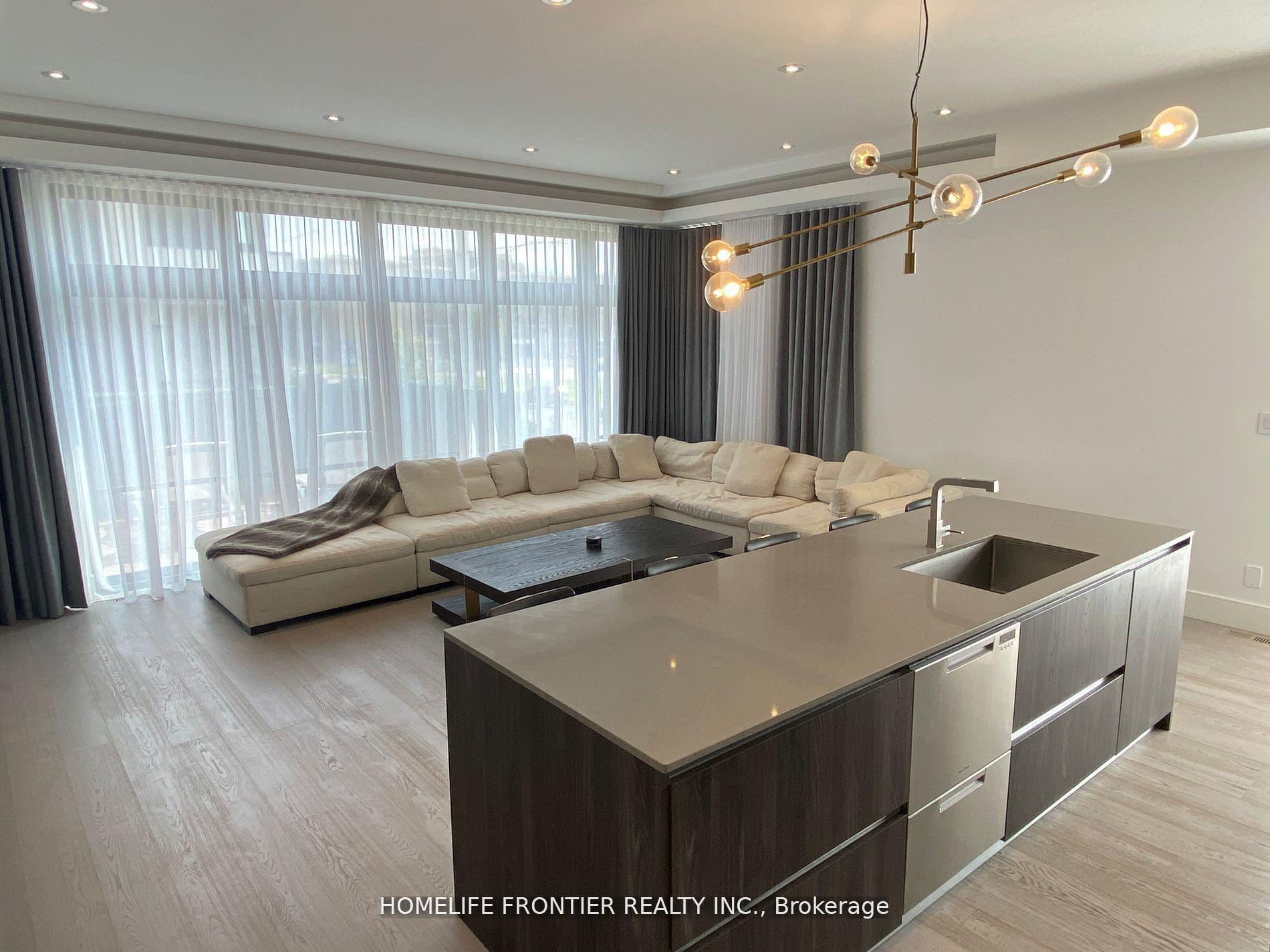 Photo 6 of 163 Pemberton Road, Richmond Hill, North Richvale — HOMEH