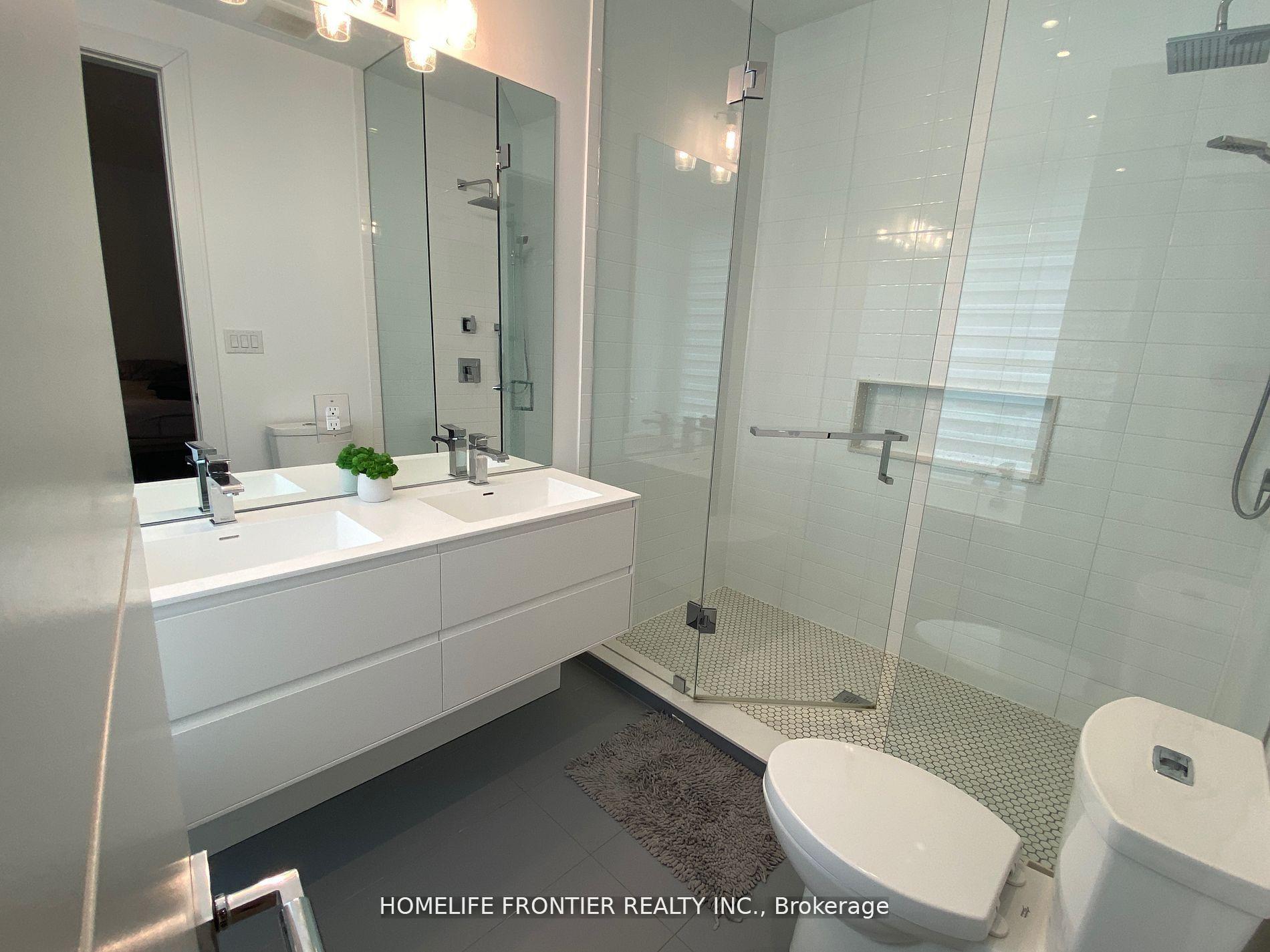 Photo 13 of 163 Pemberton Road, Richmond Hill, North Richvale — HOMEH
