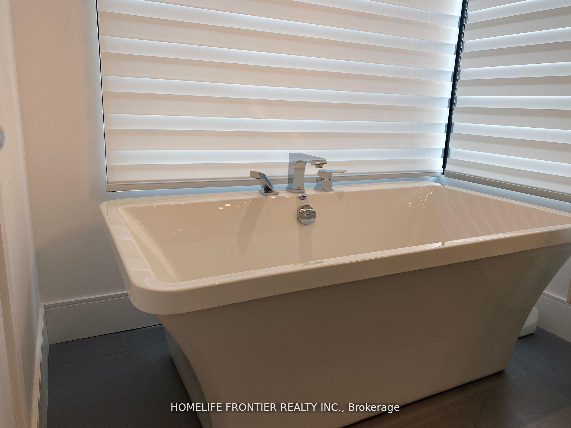 Photo 15 of 163 Pemberton Road, Richmond Hill, North Richvale — HOMEH