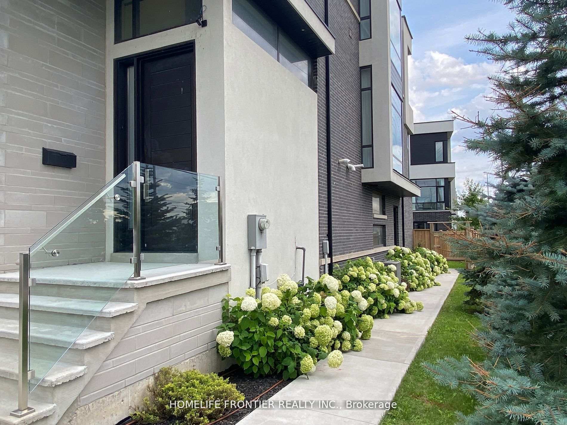 Photo 25 of 163 Pemberton Road, Richmond Hill, North Richvale — HOMEH