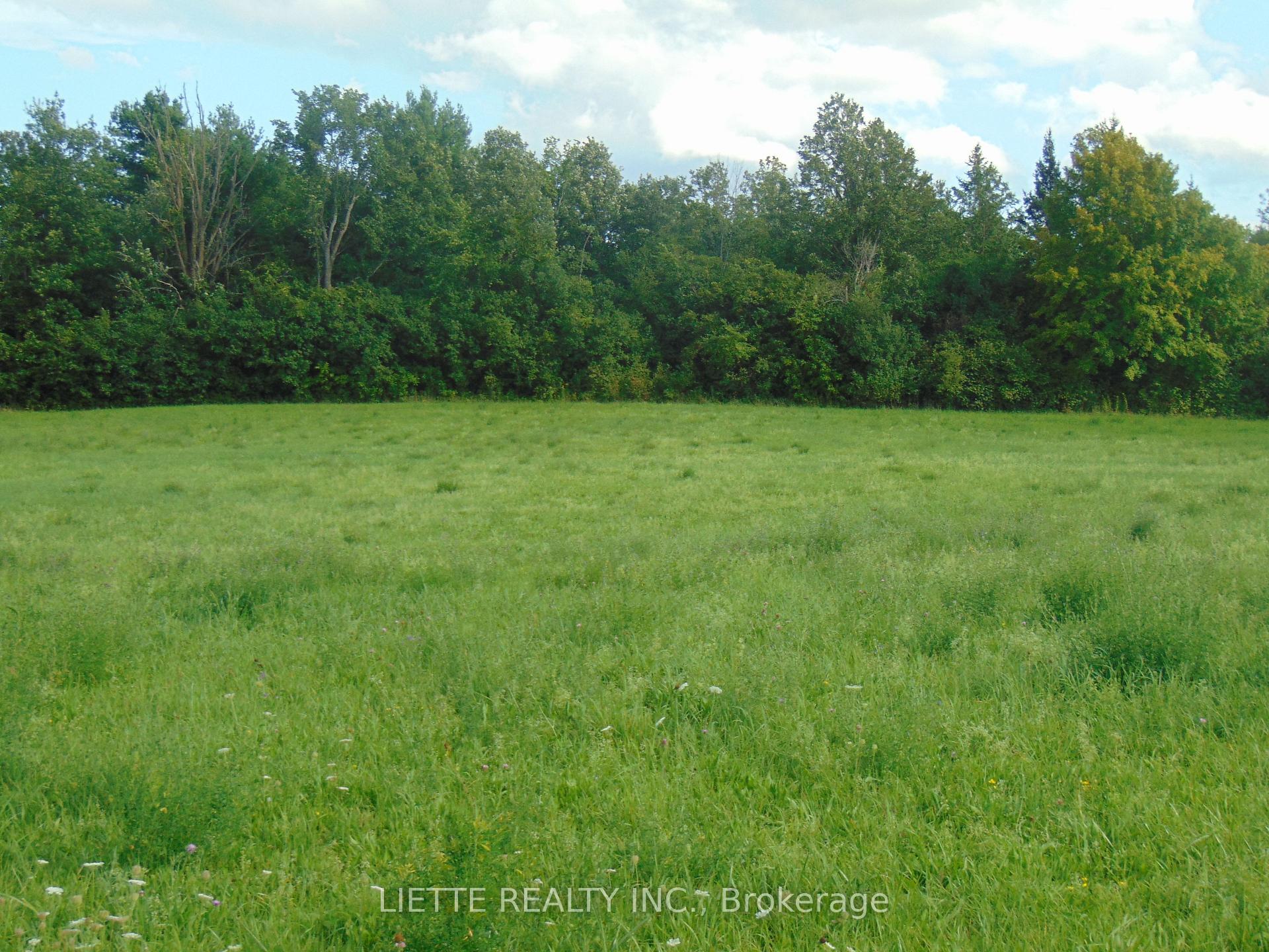 Photo 4 of County 18 Road, South Glengarry, South Glengarry (Charlottenburgh) Twp — HOMEH