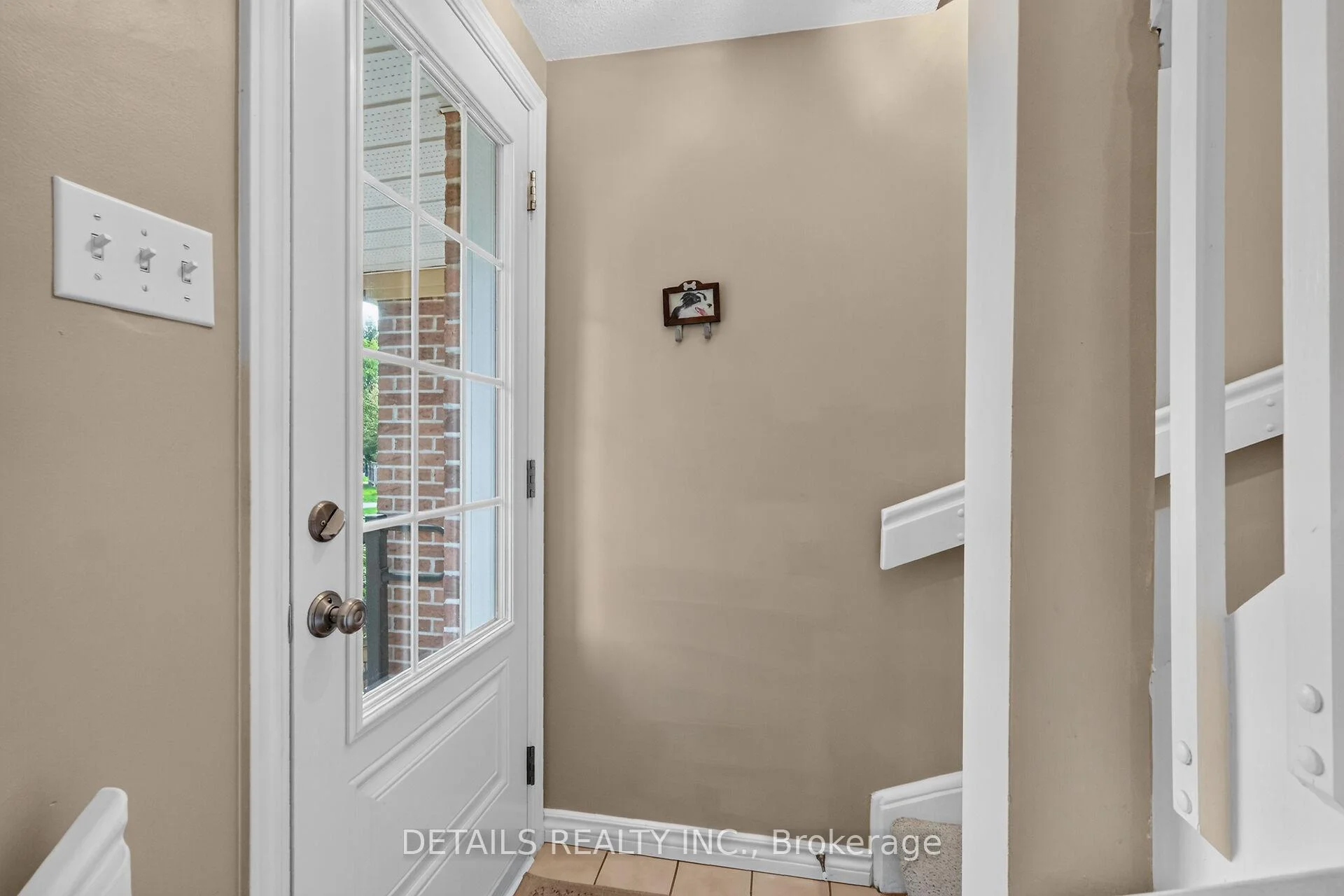 Photo 6 of Unit 7, 1 Stonebank Crescent, Ottawa, Westcliffe Estates — HOMEH