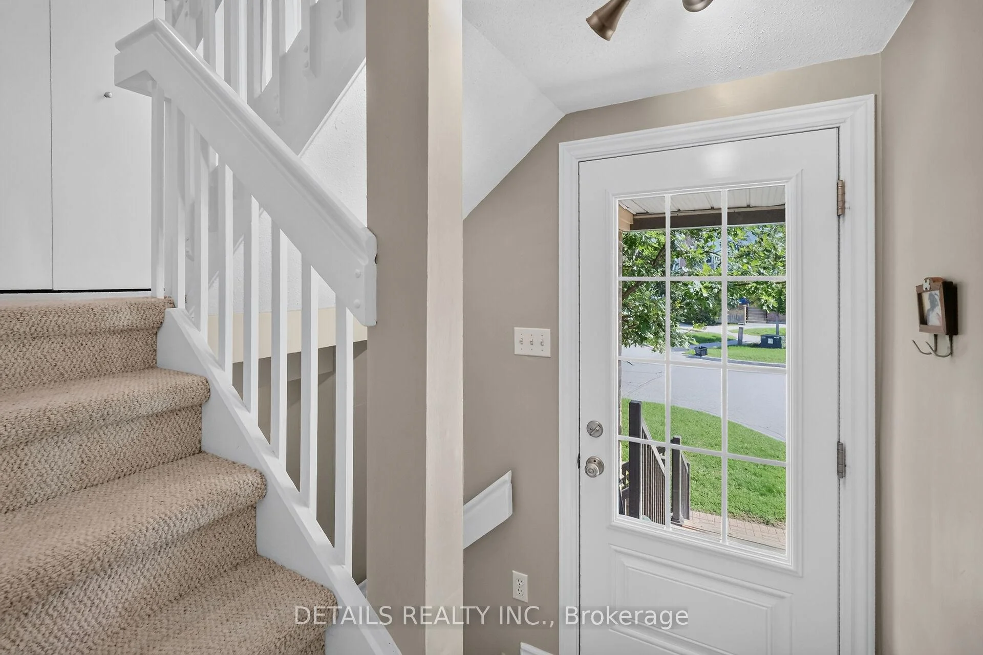 Photo 7 of Unit 7, 1 Stonebank Crescent, Ottawa, Westcliffe Estates — HOMEH