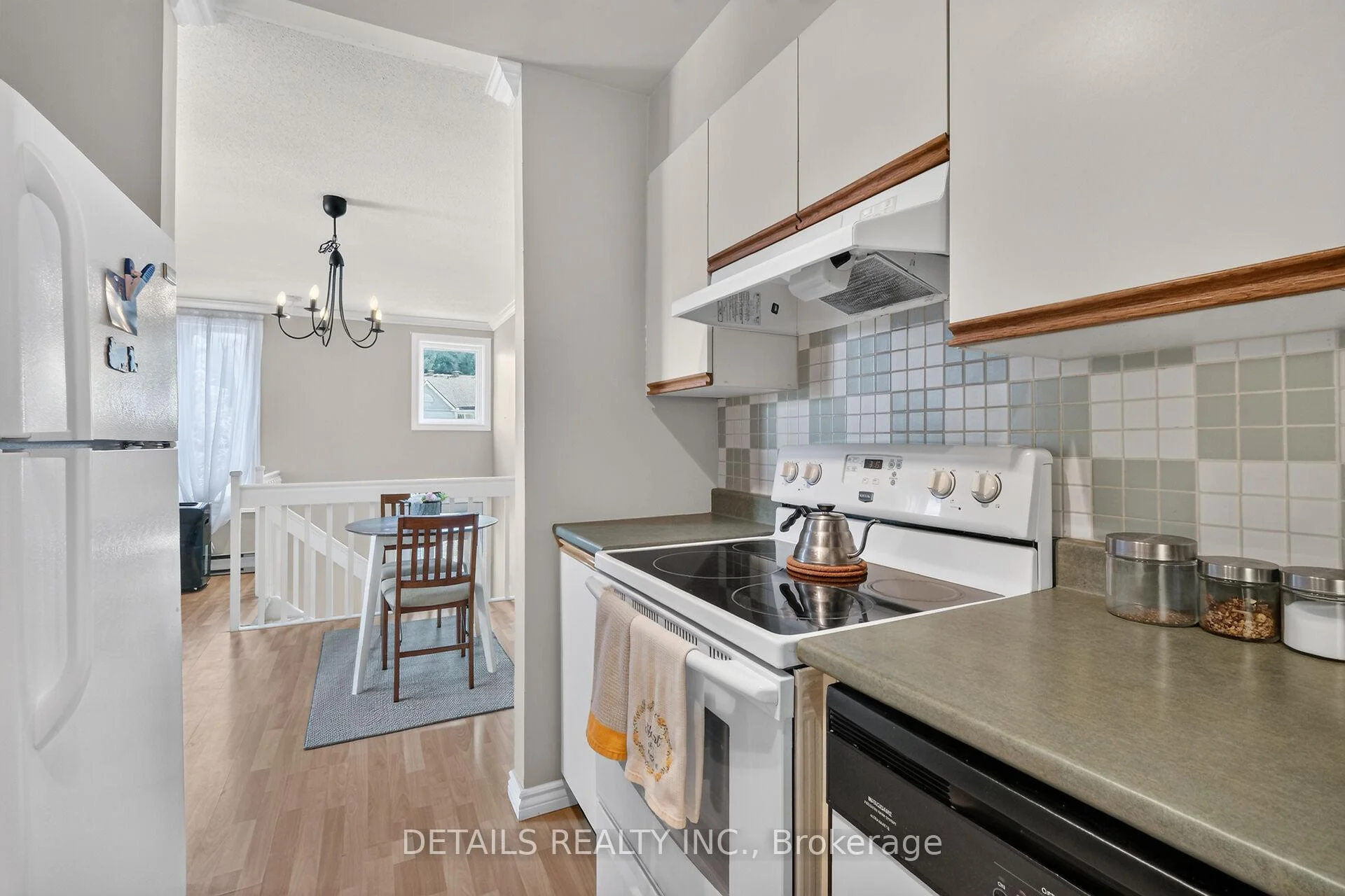 Photo 23 of Unit 7, 1 Stonebank Crescent, Ottawa, Westcliffe Estates — HOMEH