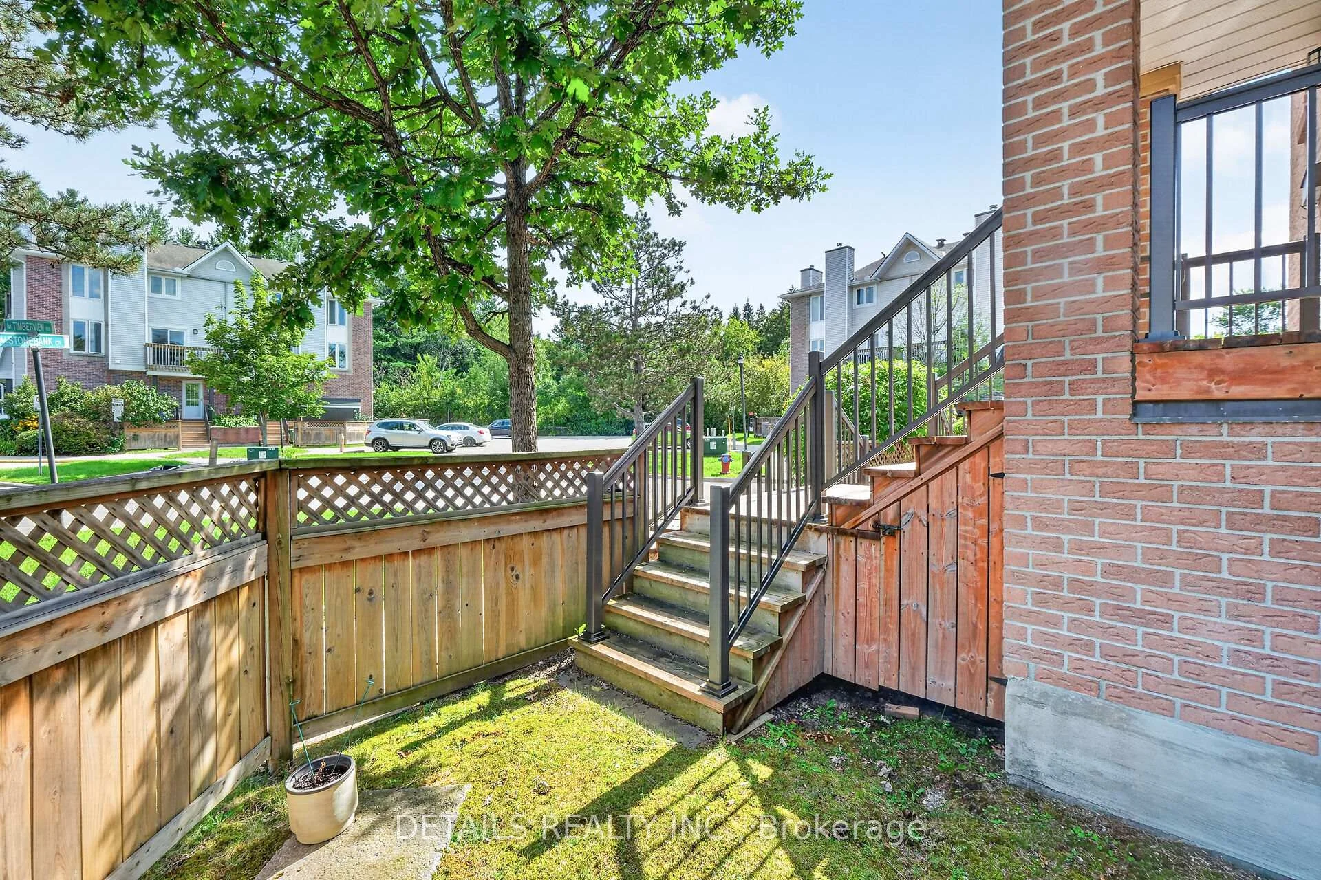 Photo 38 of Unit 7, 1 Stonebank Crescent, Ottawa, Westcliffe Estates — HOMEH