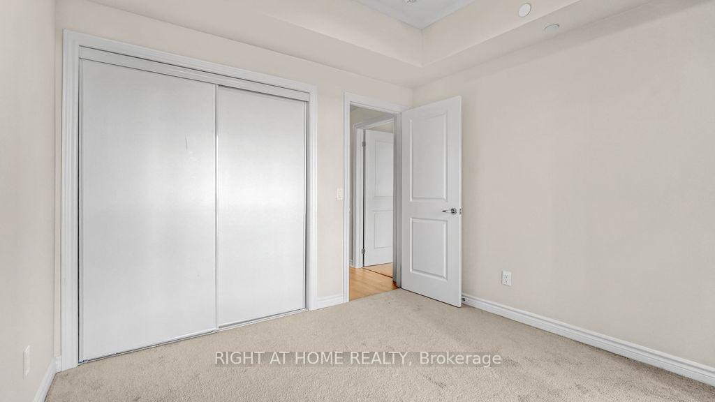 Photo 18 of Unit 220, 349 Wheat Boom Drive, Oakville, Joshua Meadows — HOMEH