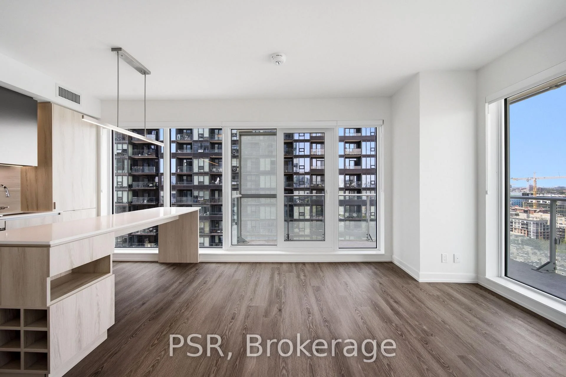 Photo 5 of Unit 1903, 70 Ordnance Street, Toronto, Niagara — HOMEH