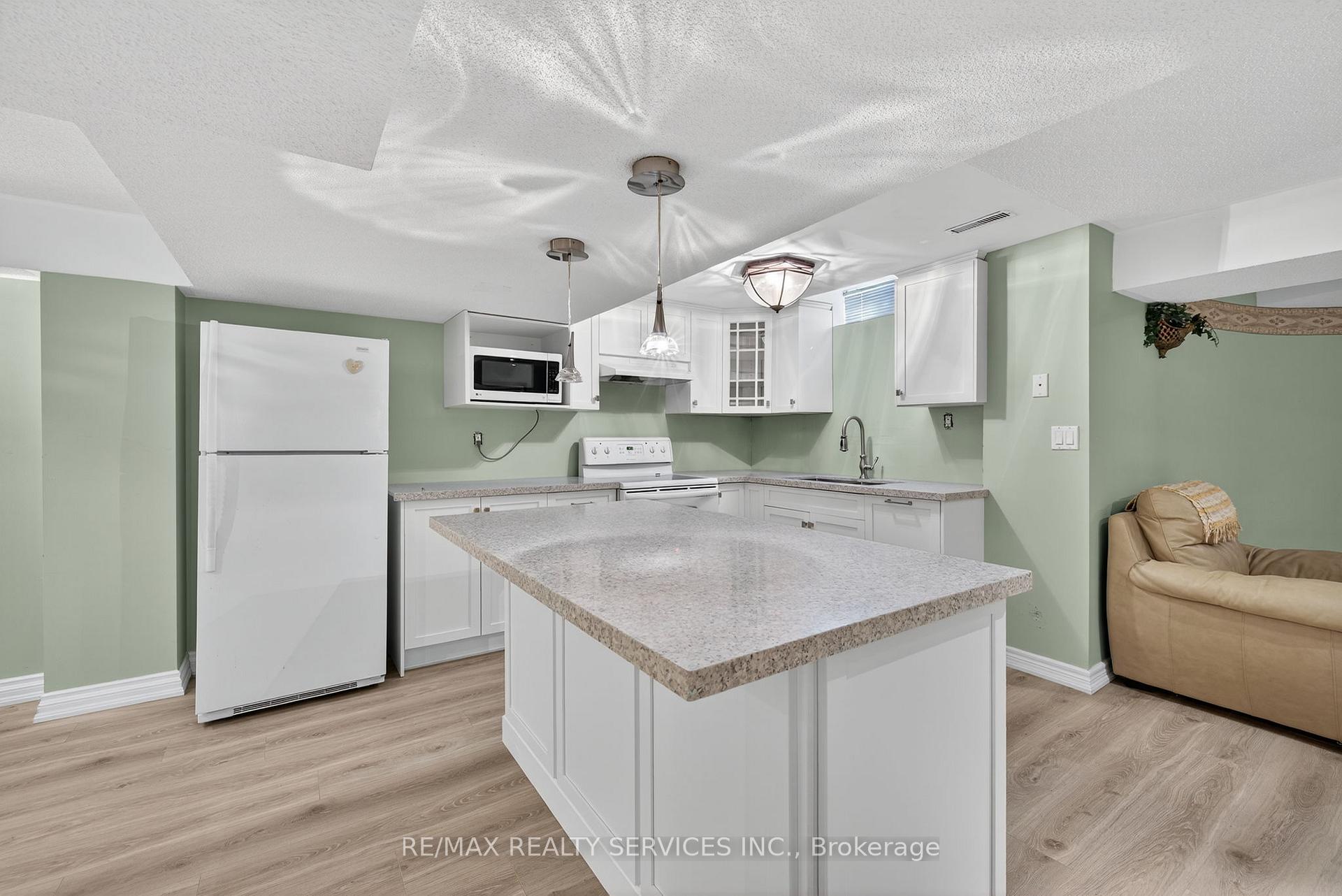 Photo 38 of 124 Royal Valley Drive, Caledon, Rural Caledon — HOMEH