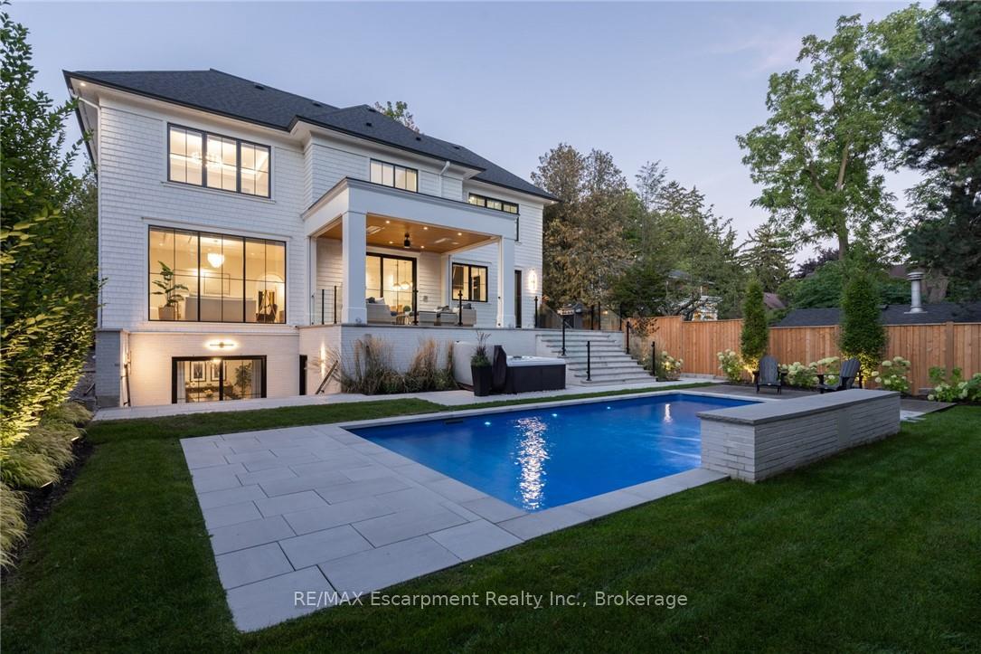 Photo 5 of 46 Second Street, Oakville, Old Oakville — HOMEH