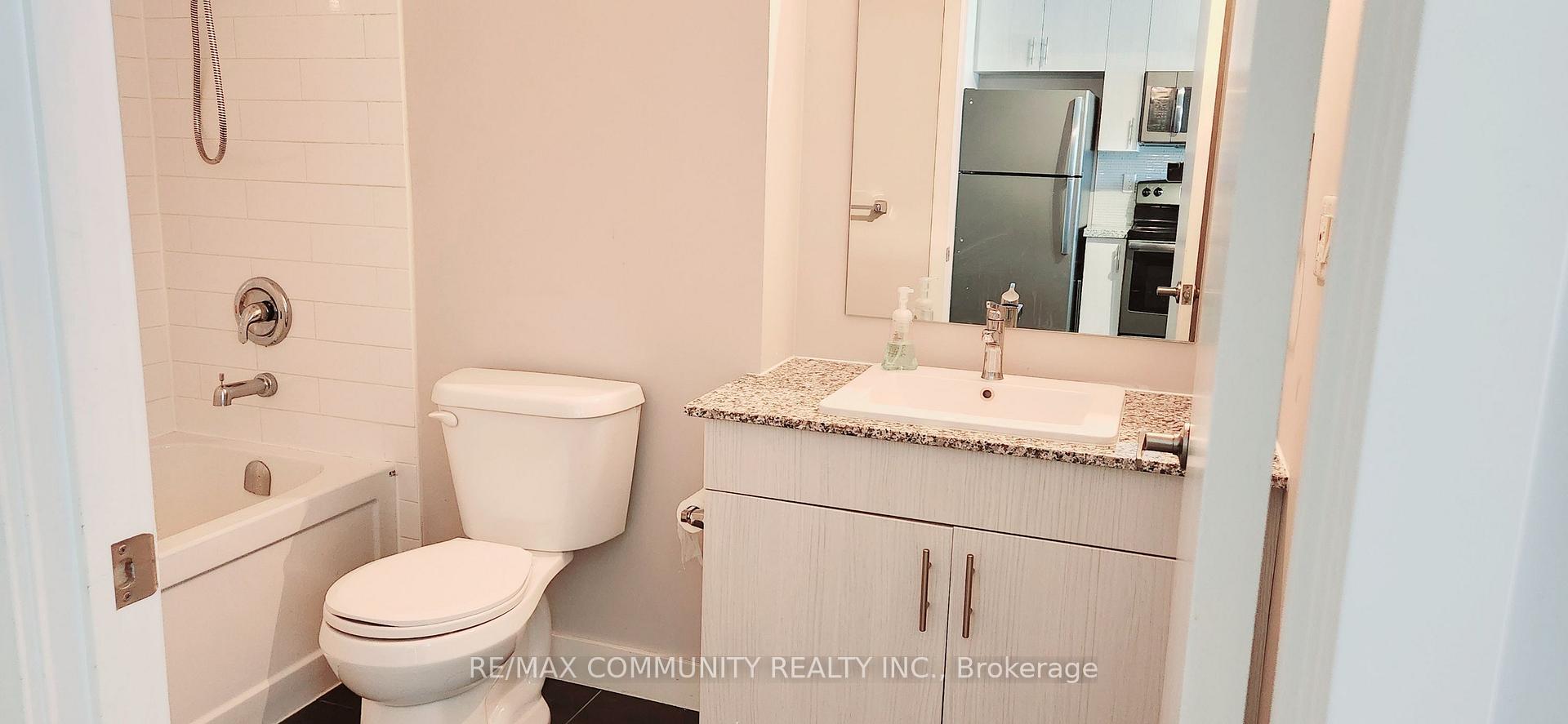Photo 14 of Unit 1708, 1 Victoria Street, Kitchener, City Commercial Core — HOMEH