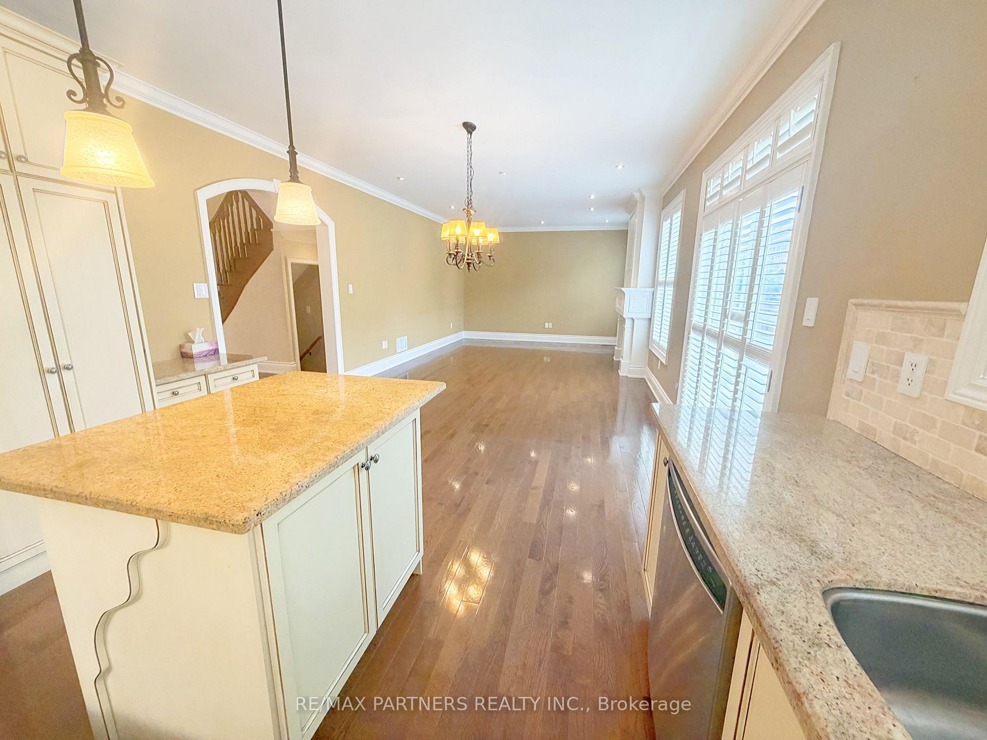 Photo 7 of 46 Barnstone Drive, Markham, Wismer — HOMEH