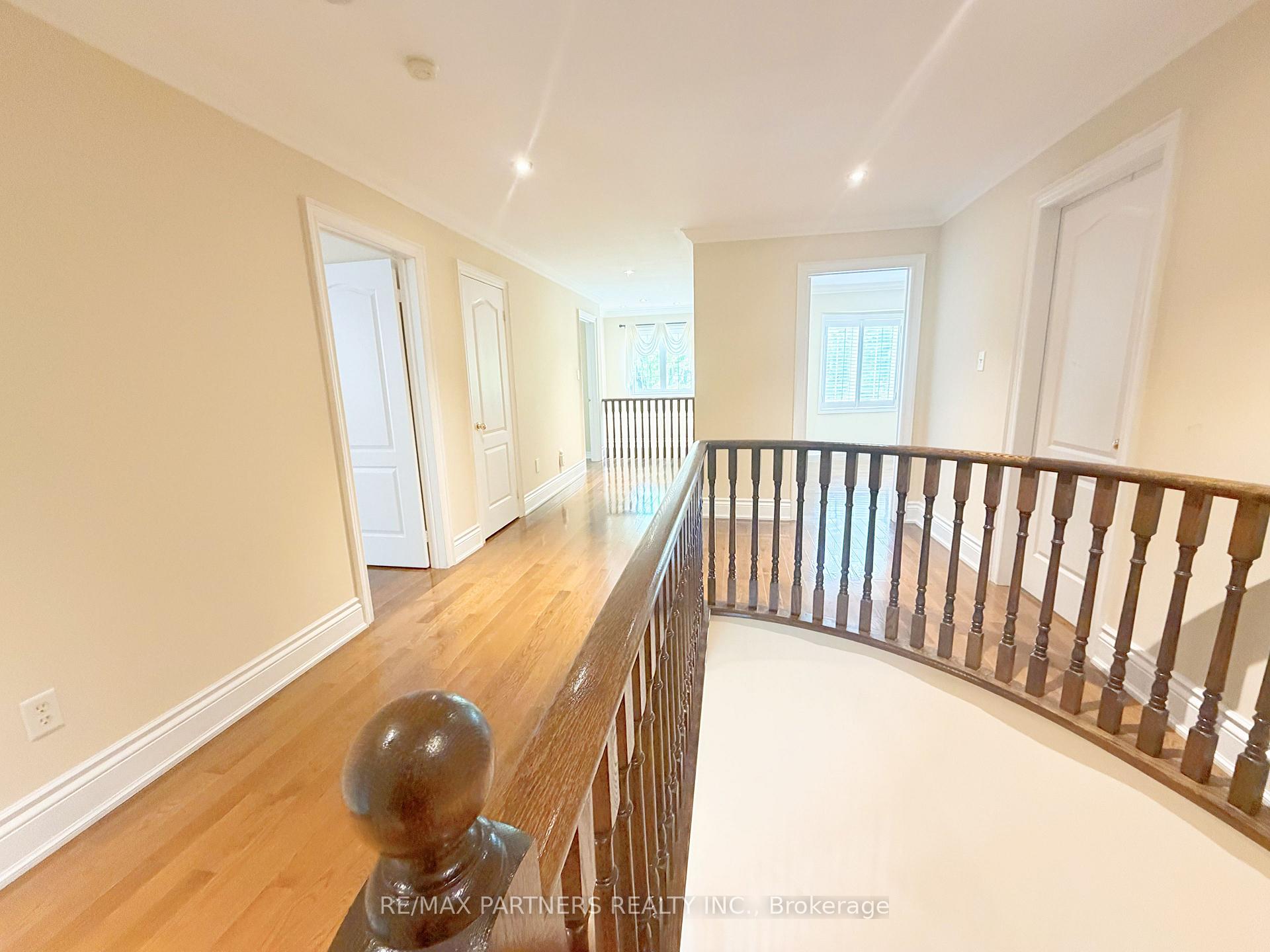 Photo 11 of 46 Barnstone Drive, Markham, Wismer — HOMEH