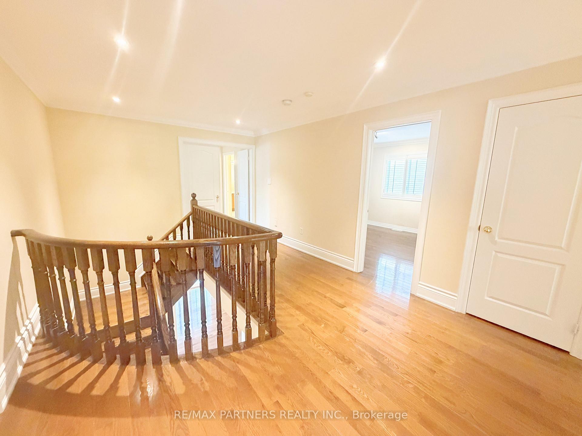 Photo 12 of 46 Barnstone Drive, Markham, Wismer — HOMEH