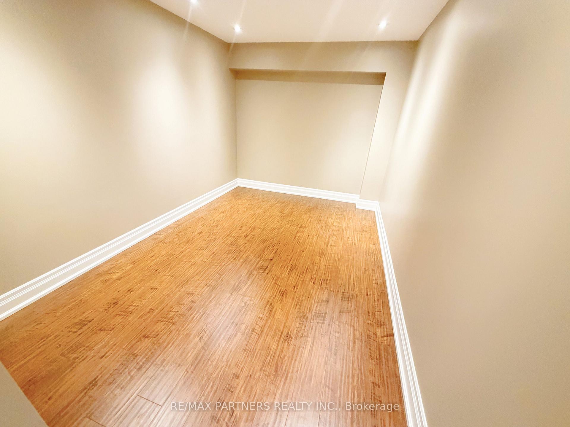 Photo 24 of 46 Barnstone Drive, Markham, Wismer — HOMEH