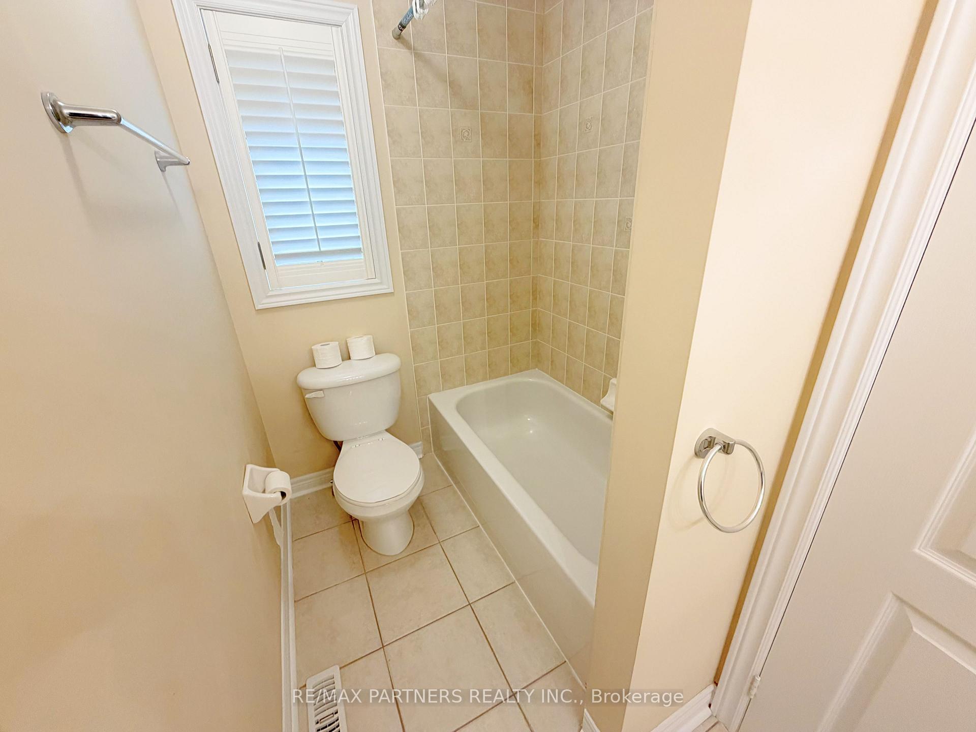 Photo 26 of 46 Barnstone Drive, Markham, Wismer — HOMEH