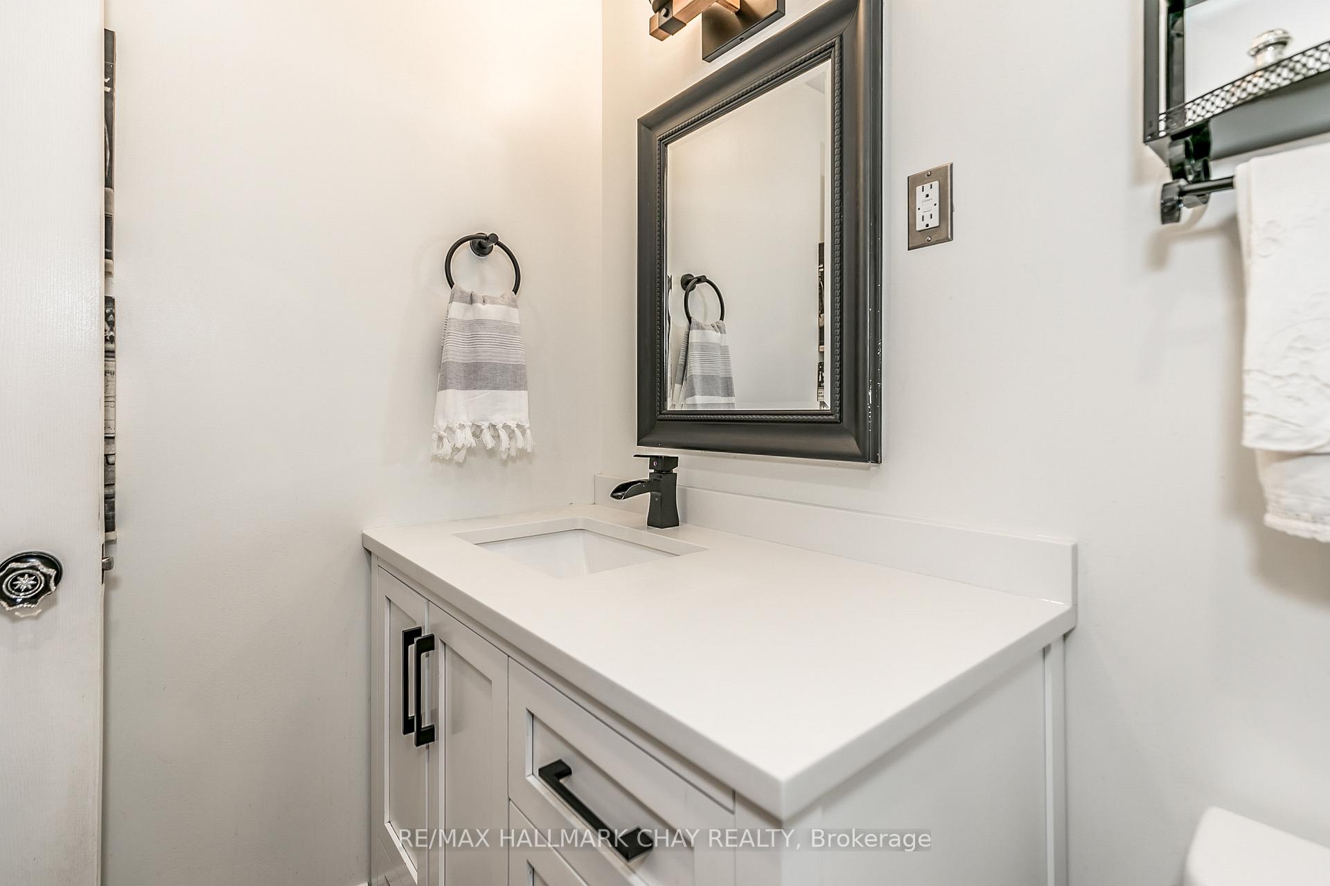 Photo 29 of 2230 Spring Street, Innisfil, Alcona — HOMEH