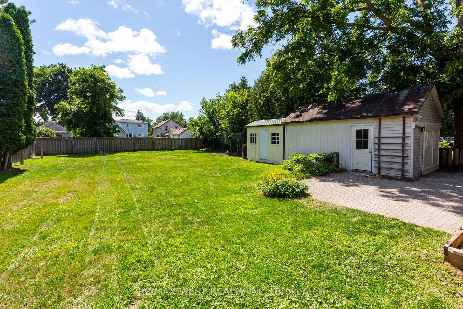 Photo 24 of 175 Wellington Street W, New Tecumseth, Alliston — HOMEH