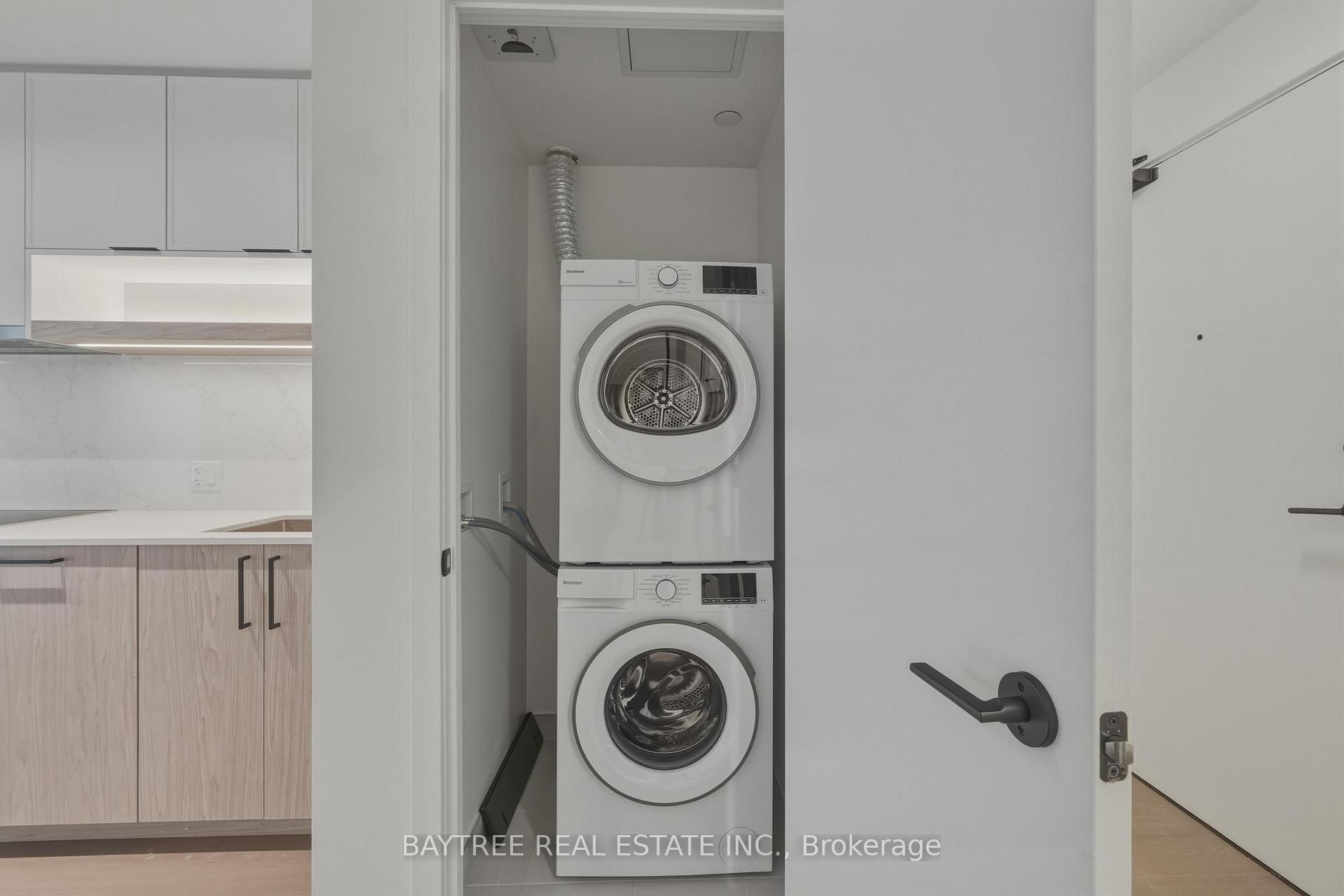 Photo 17 of Unit 1715, 89 Montclair Avenue, Toronto, Forest Hill South — HOMEH