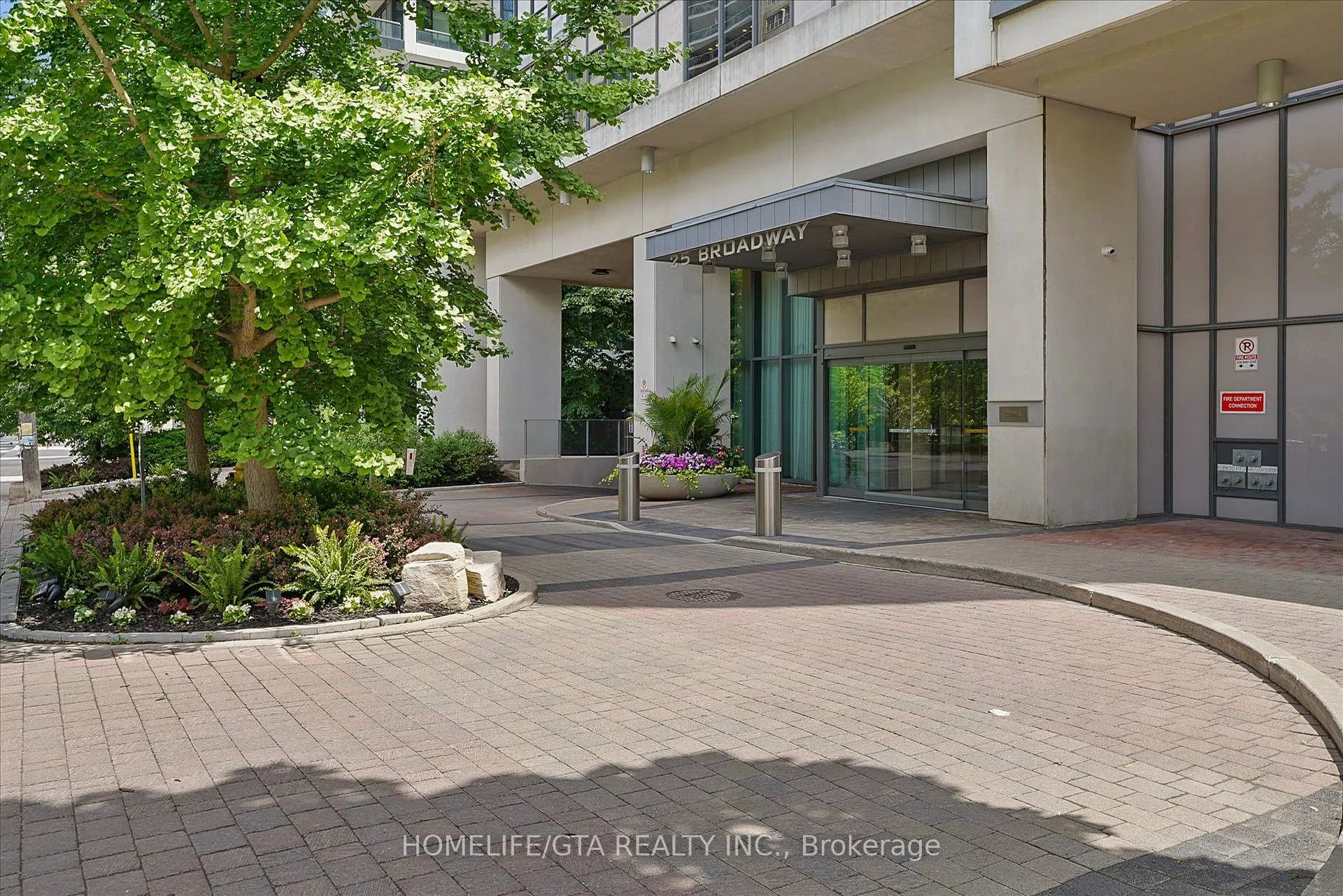 Photo 8 of Unit 1102, 25 Broadway Avenue, Toronto, Mount Pleasant West — HOMEH