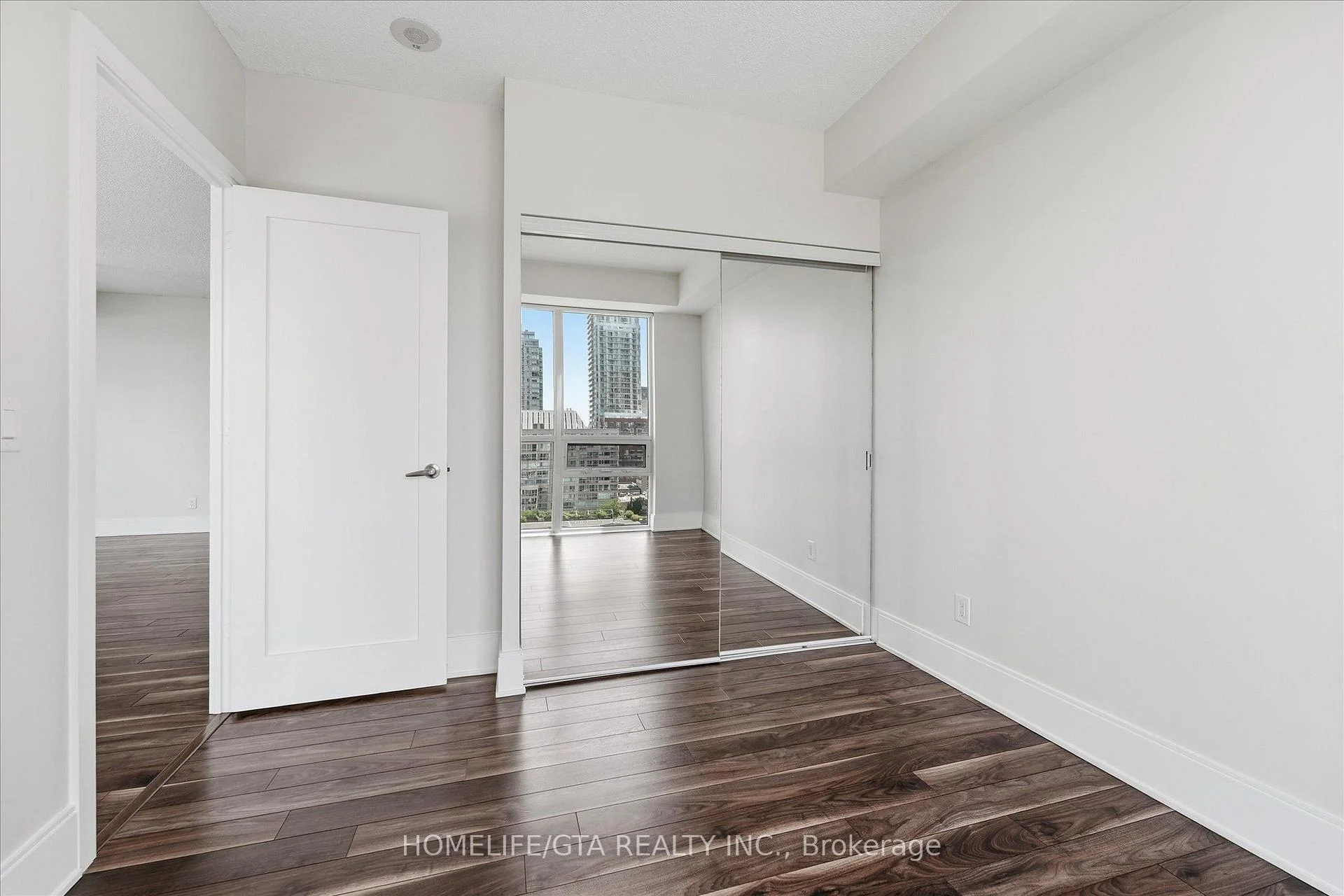Photo 38 of Unit 1102, 25 Broadway Avenue, Toronto, Mount Pleasant West — HOMEH