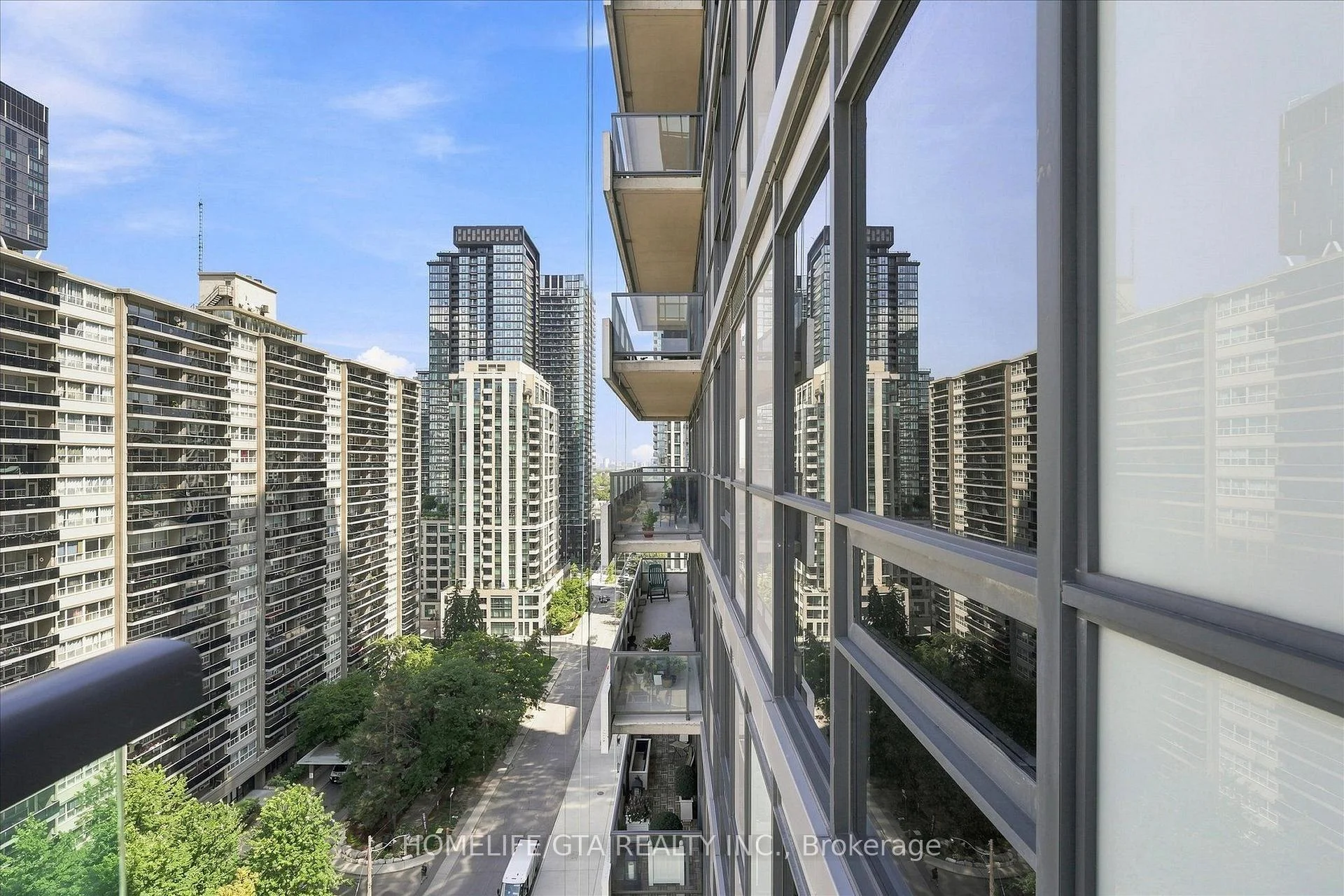 Photo 52 of Unit 1102, 25 Broadway Avenue, Toronto, Mount Pleasant West — HOMEH