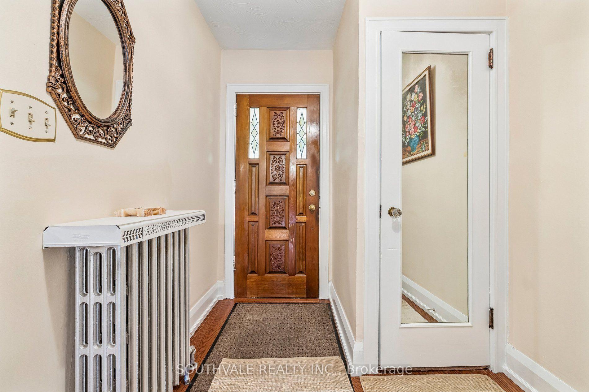 Photo 4 of 67 Kings Park Boulevard, Toronto, Danforth Village-East York — HOMEH