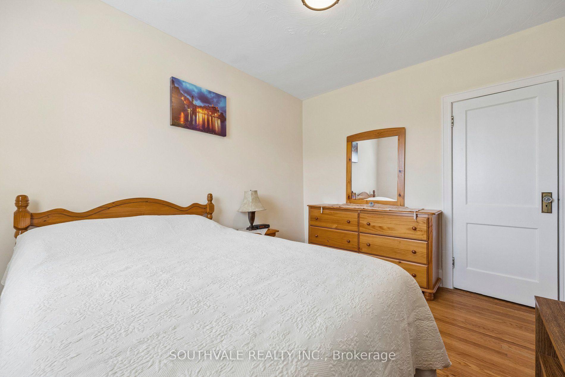 Photo 25 of 67 Kings Park Boulevard, Toronto, Danforth Village-East York — HOMEH