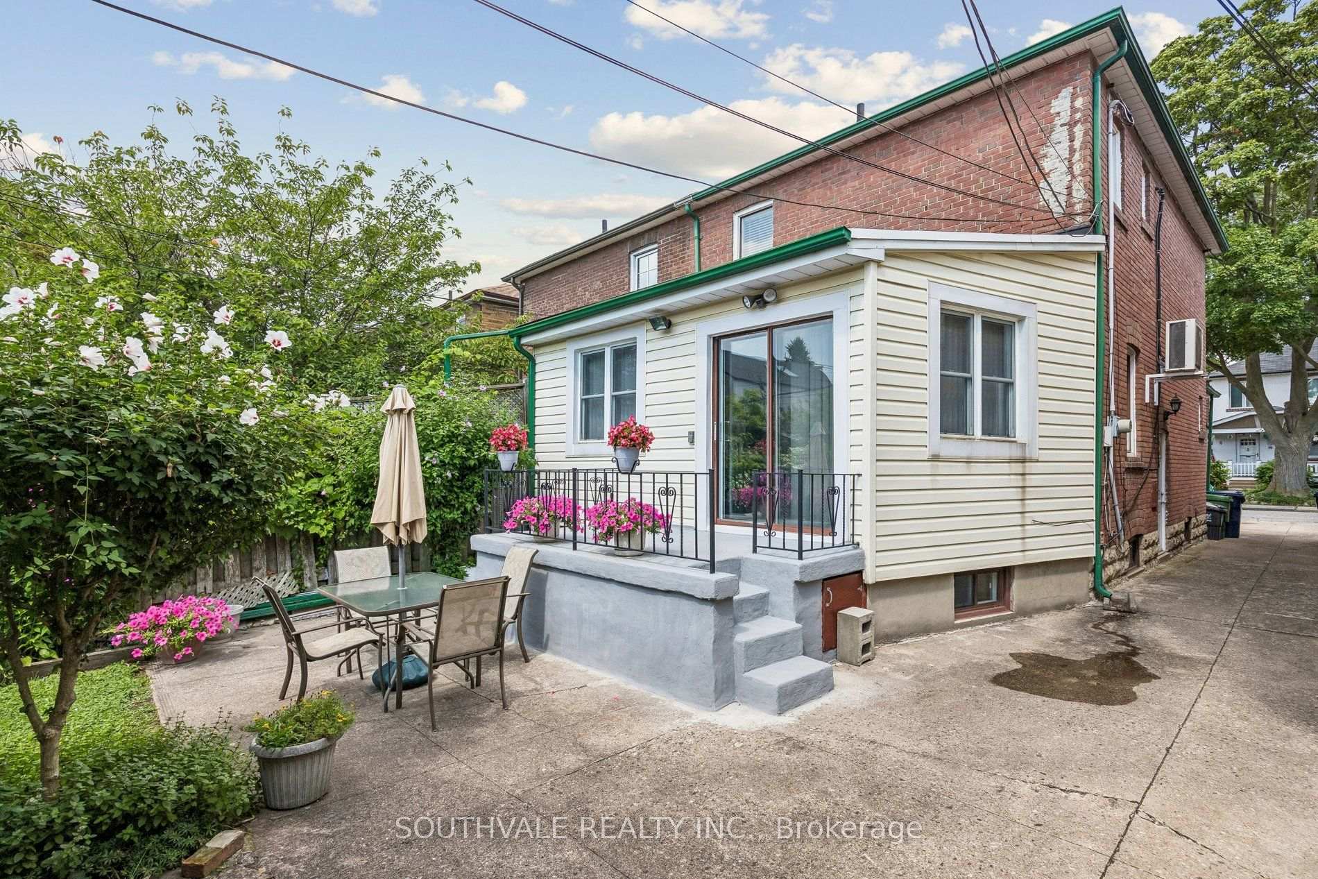 Photo 40 of 67 Kings Park Boulevard, Toronto, Danforth Village-East York — HOMEH