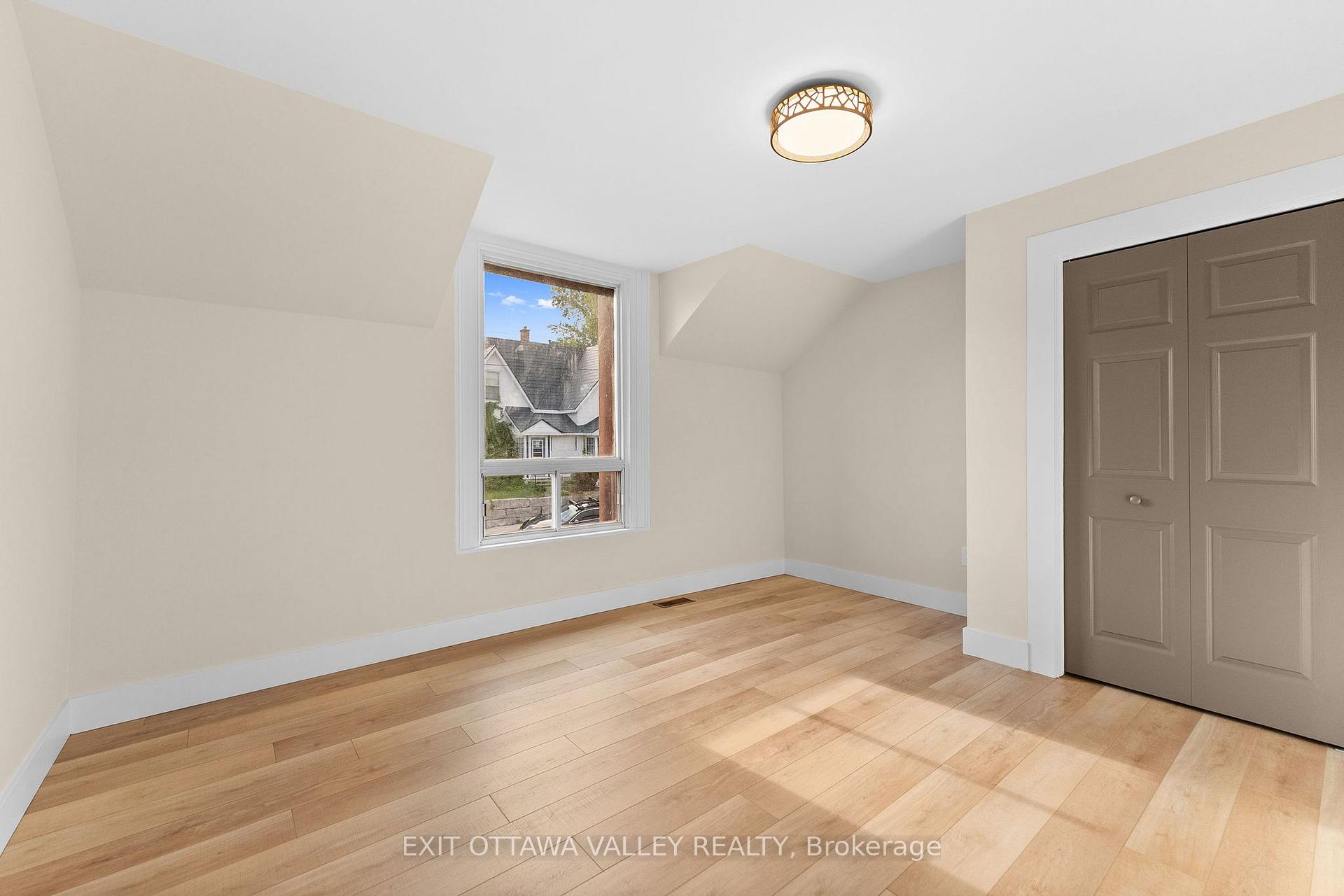 Photo 23 of 164 Maple Avenue, Pembroke, Pembroke — HOMEH