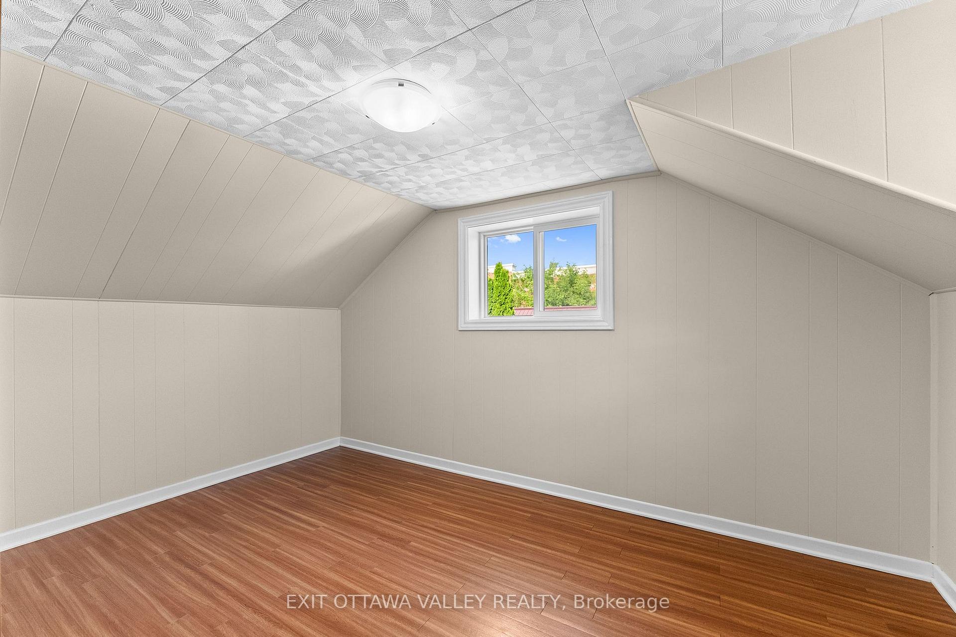Photo 31 of 164 Maple Avenue, Pembroke, Pembroke — HOMEH