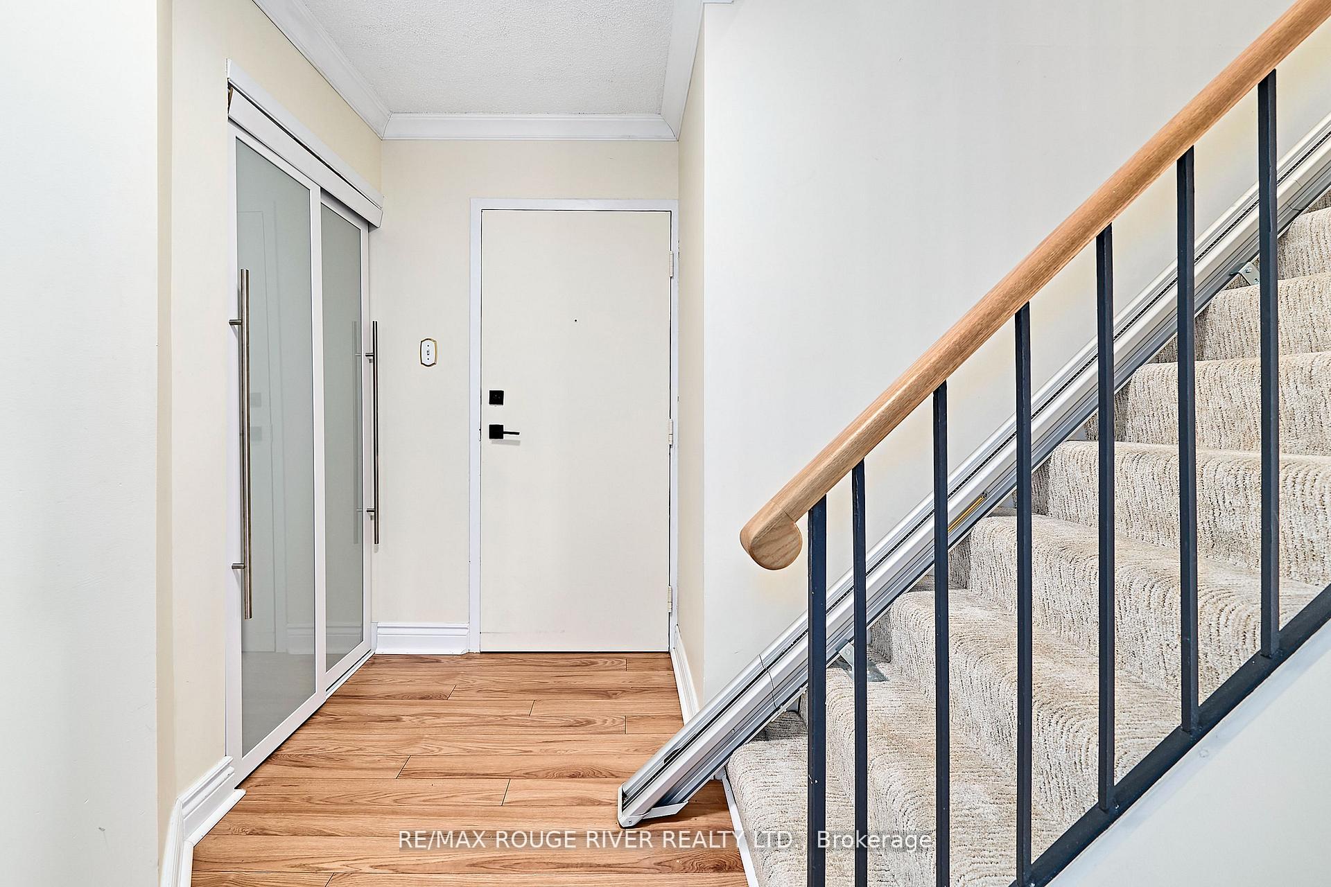 Photo 7 of Unit 401, 337 Simcoe Street, Oshawa, O'Neill — HOMEH