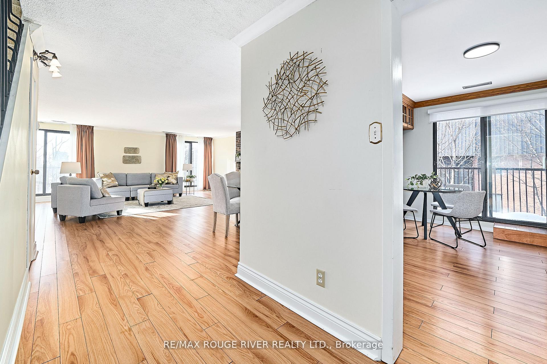 Photo 8 of Unit 401, 337 Simcoe Street, Oshawa, O'Neill — HOMEH