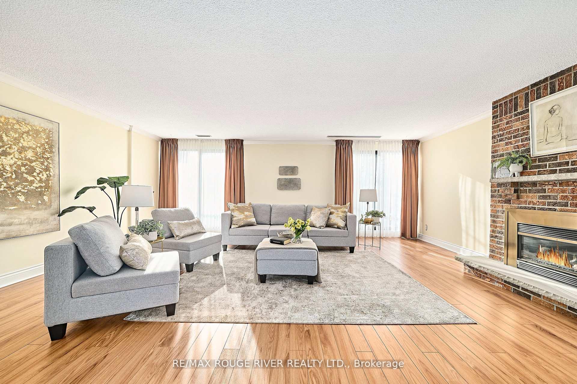 Photo 18 of Unit 401, 337 Simcoe Street, Oshawa, O'Neill — HOMEH