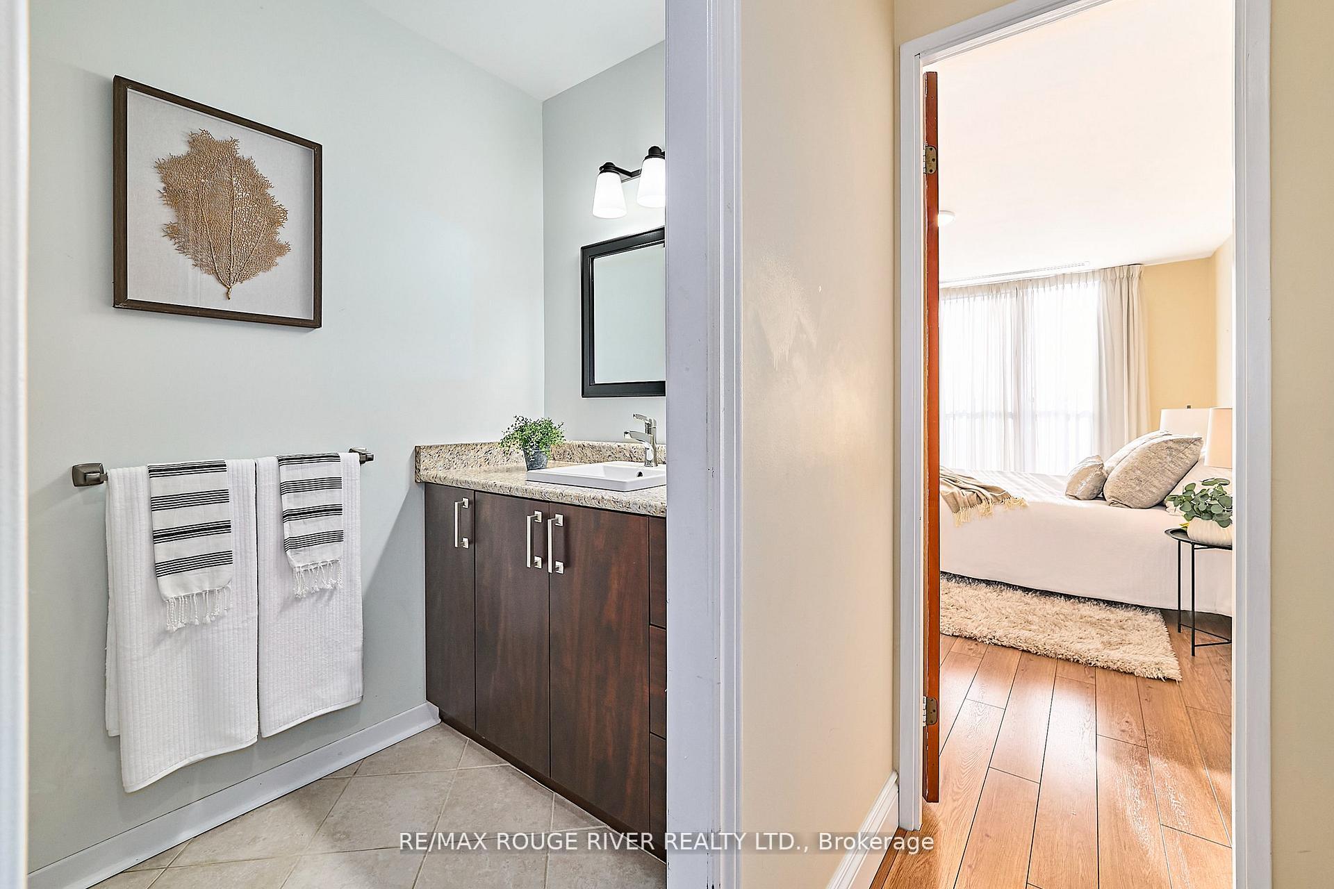 Photo 28 of Unit 401, 337 Simcoe Street, Oshawa, O'Neill — HOMEH