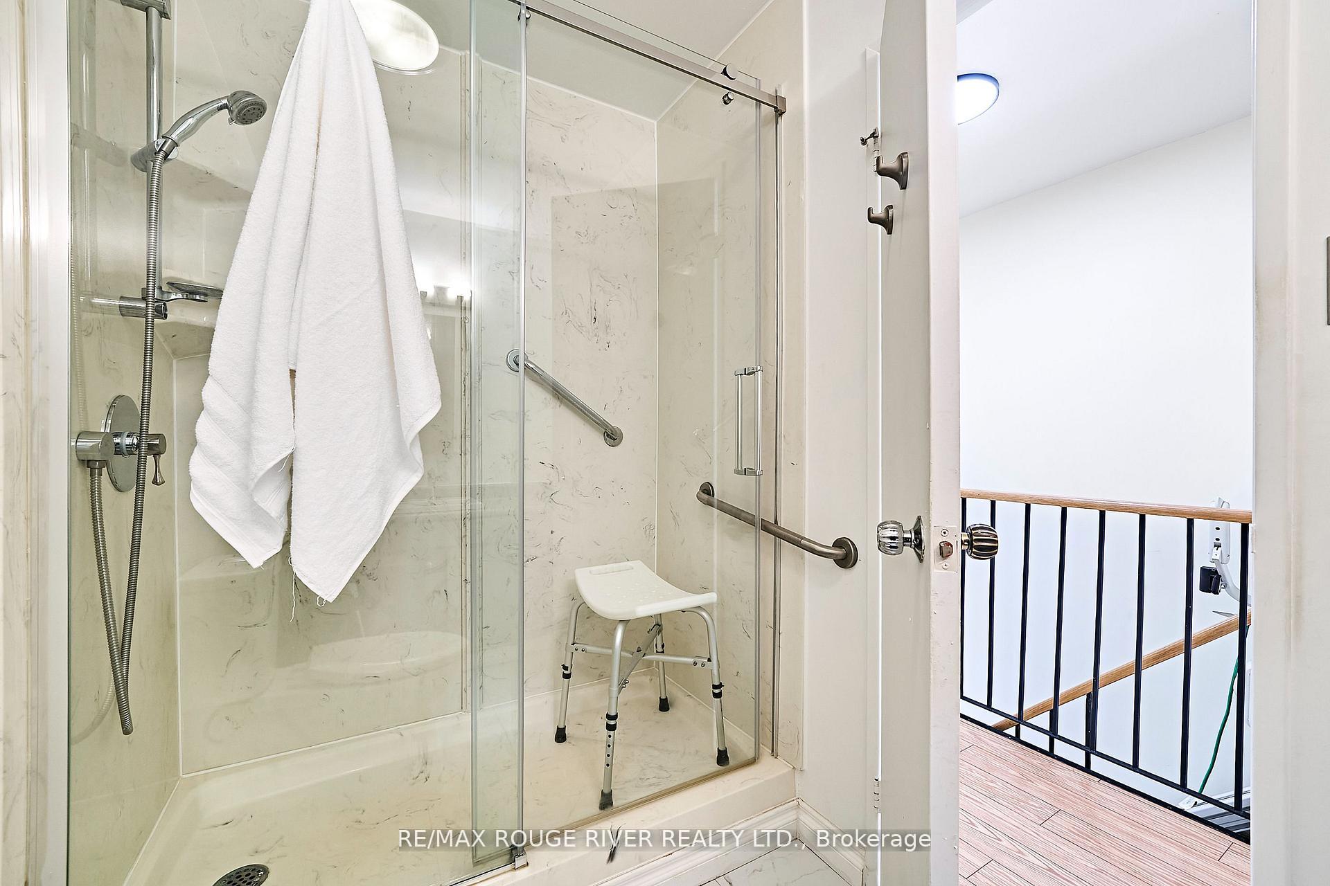 Photo 32 of Unit 401, 337 Simcoe Street, Oshawa, O'Neill — HOMEH