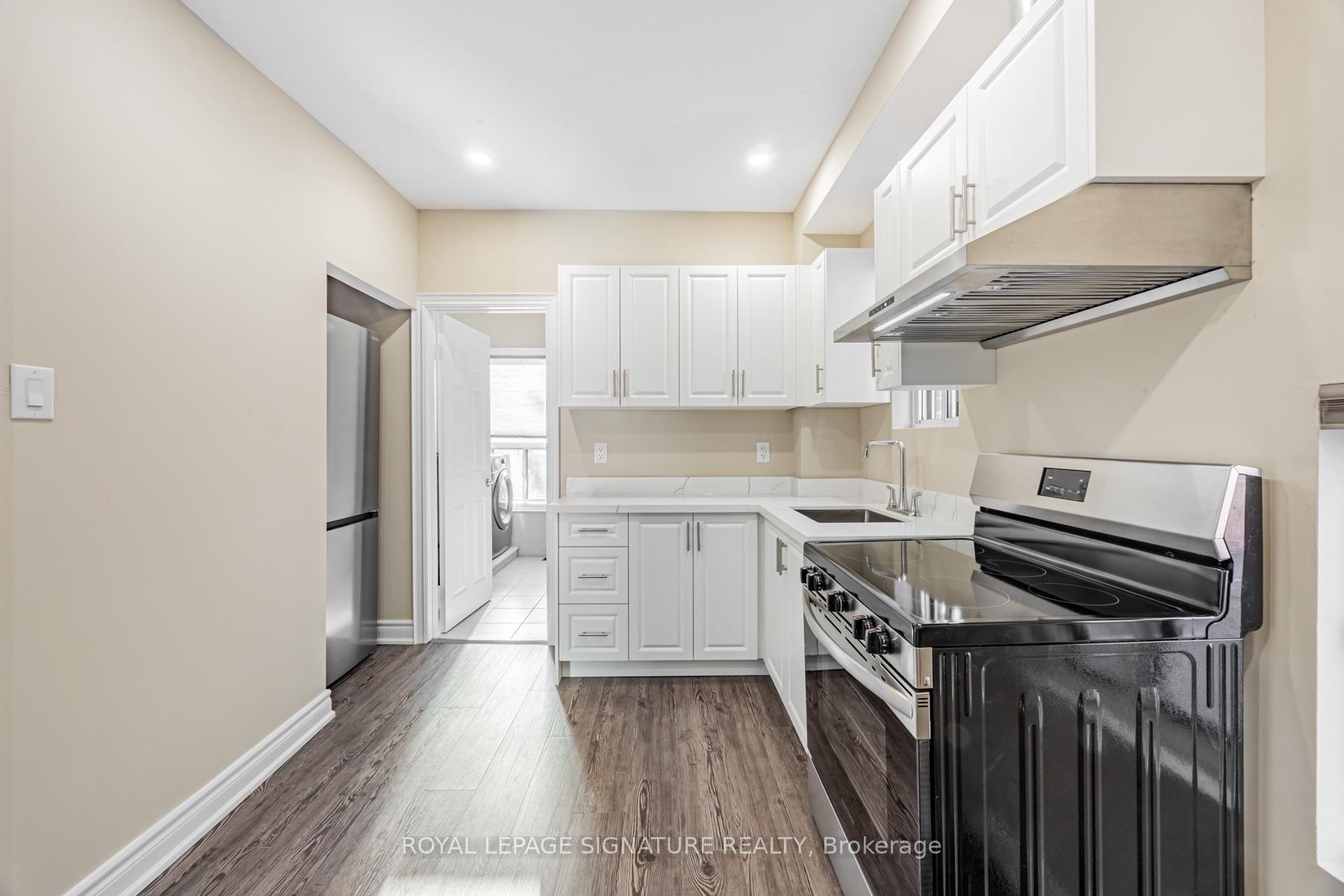 Photo 8 of Unit 1, 14 Howland Avenue, Toronto, The Annex — HOMEH