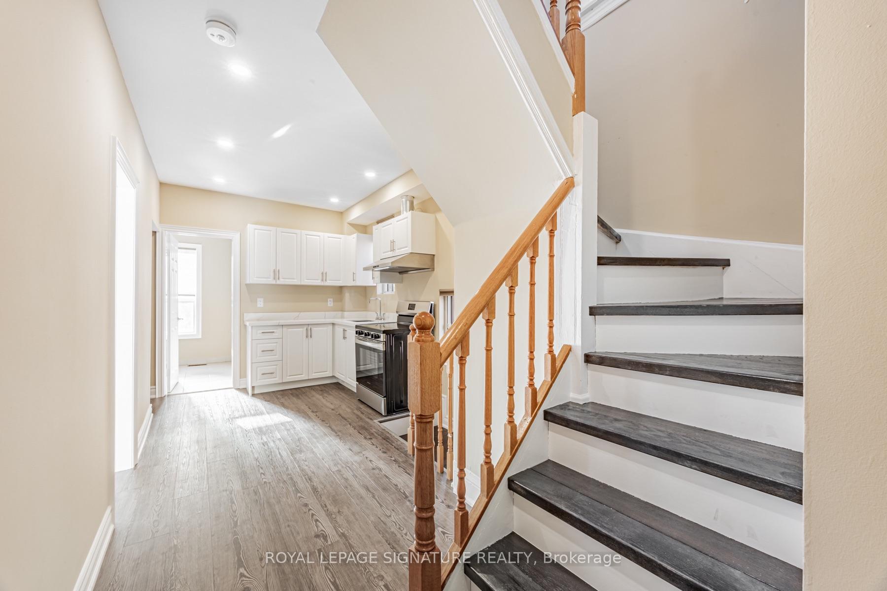 Photo 15 of Unit 1, 14 Howland Avenue, Toronto, The Annex — HOMEH