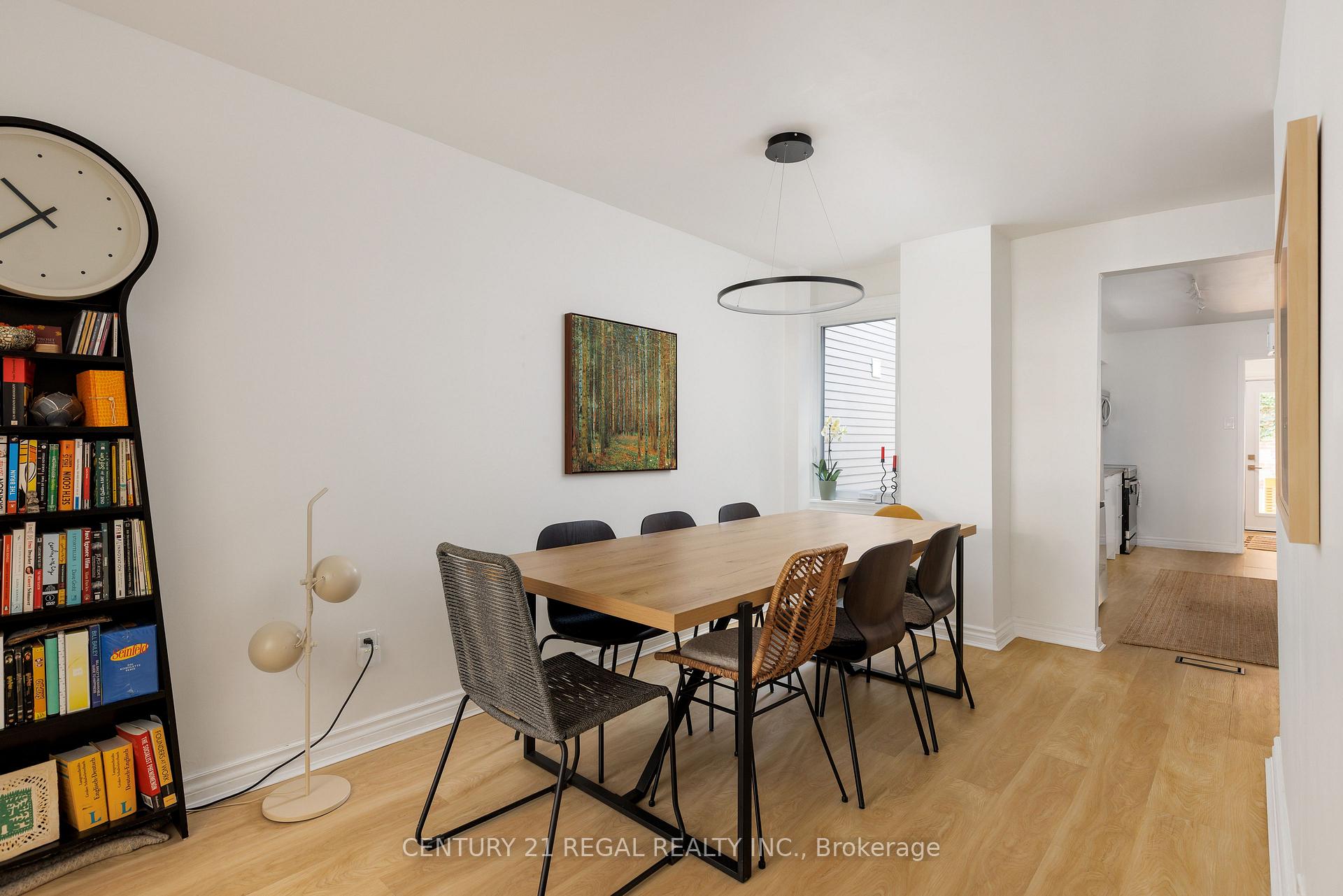 Photo 10 of 55 Shirley Street, Toronto, Little Portugal — HOMEH